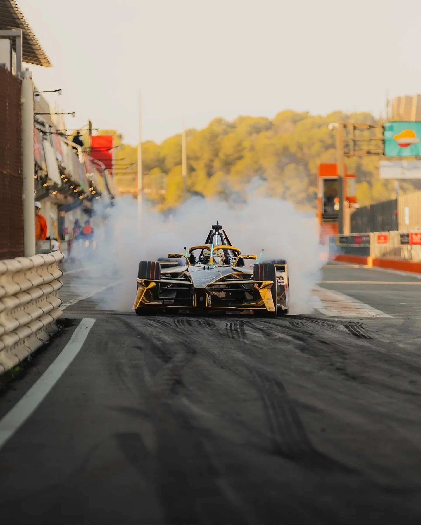 Day 1 of shooting Formula E pre season testing out here in Valencia. 

Still can&rsquo;t quite believe I&rsquo;m here 10 months after quitting my job and starting my own business 

📸 Shot for Spacesuit 

More is to come but The full collection is on