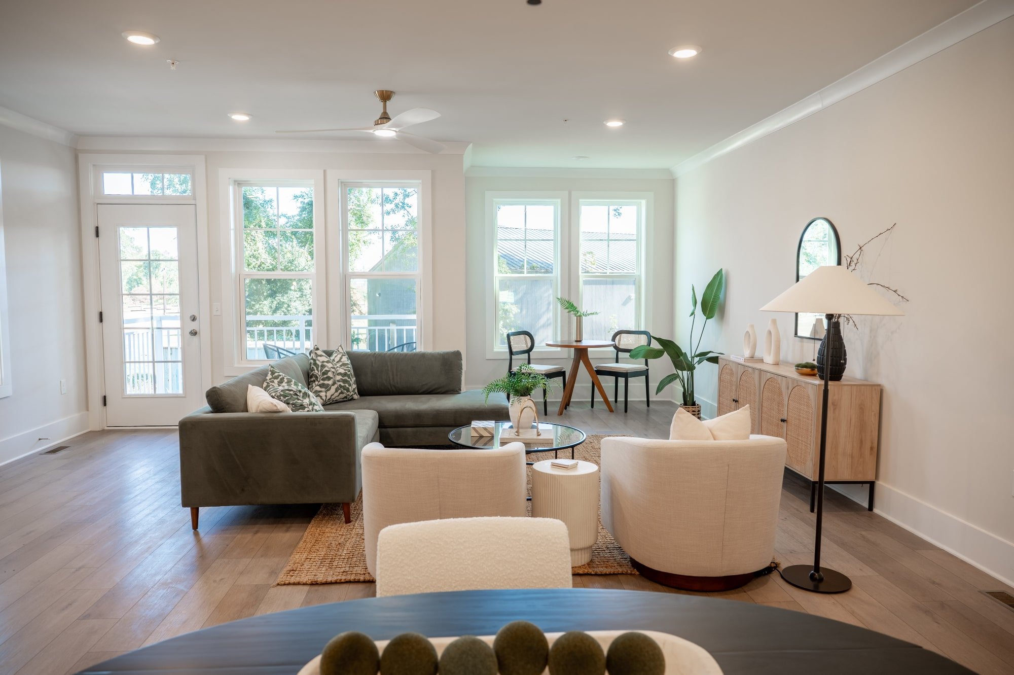 park-circle-interior-12-min.jpg