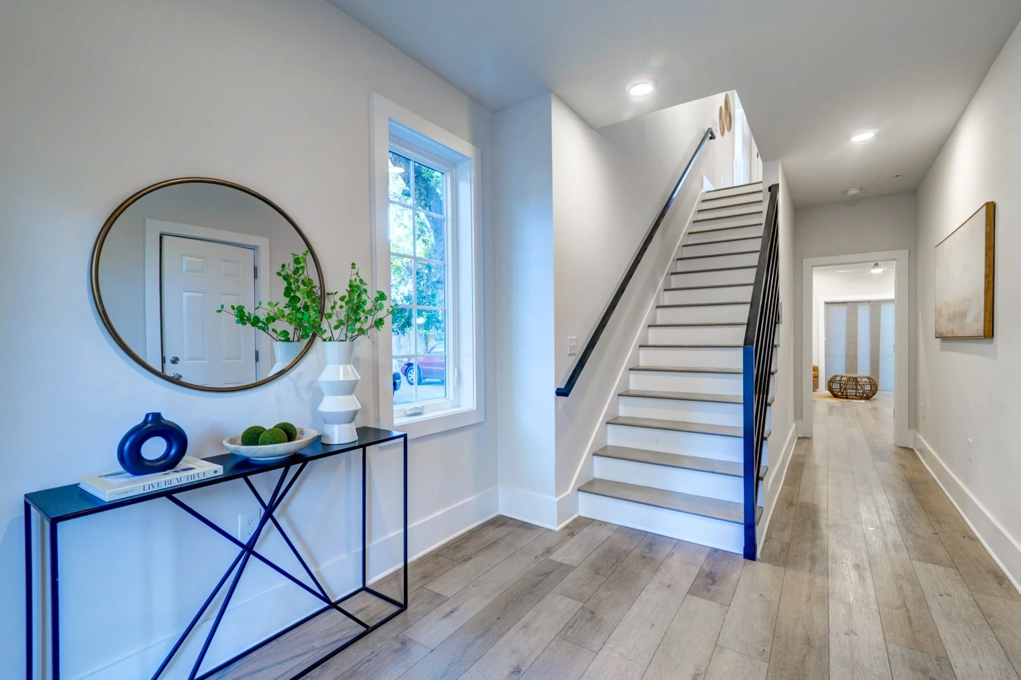Walk-park-circle-interior-6.jpg