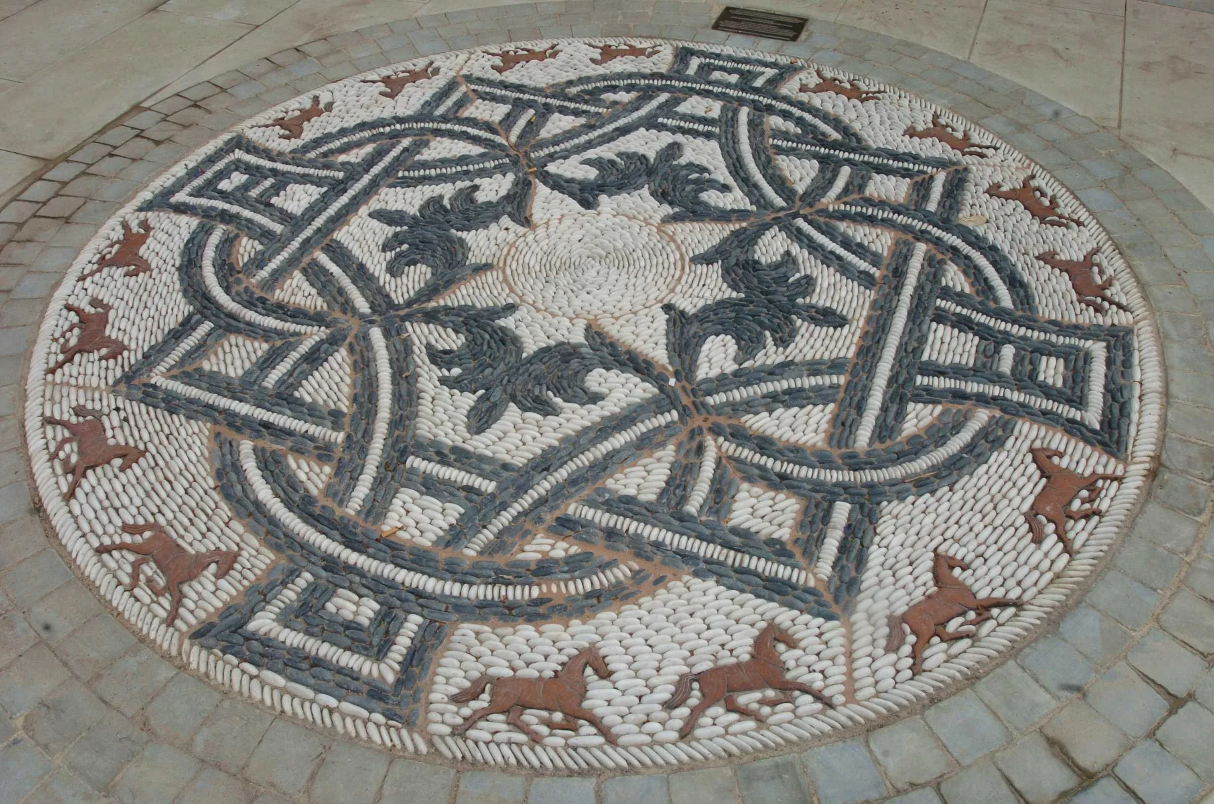 Acircle with horsies.webp