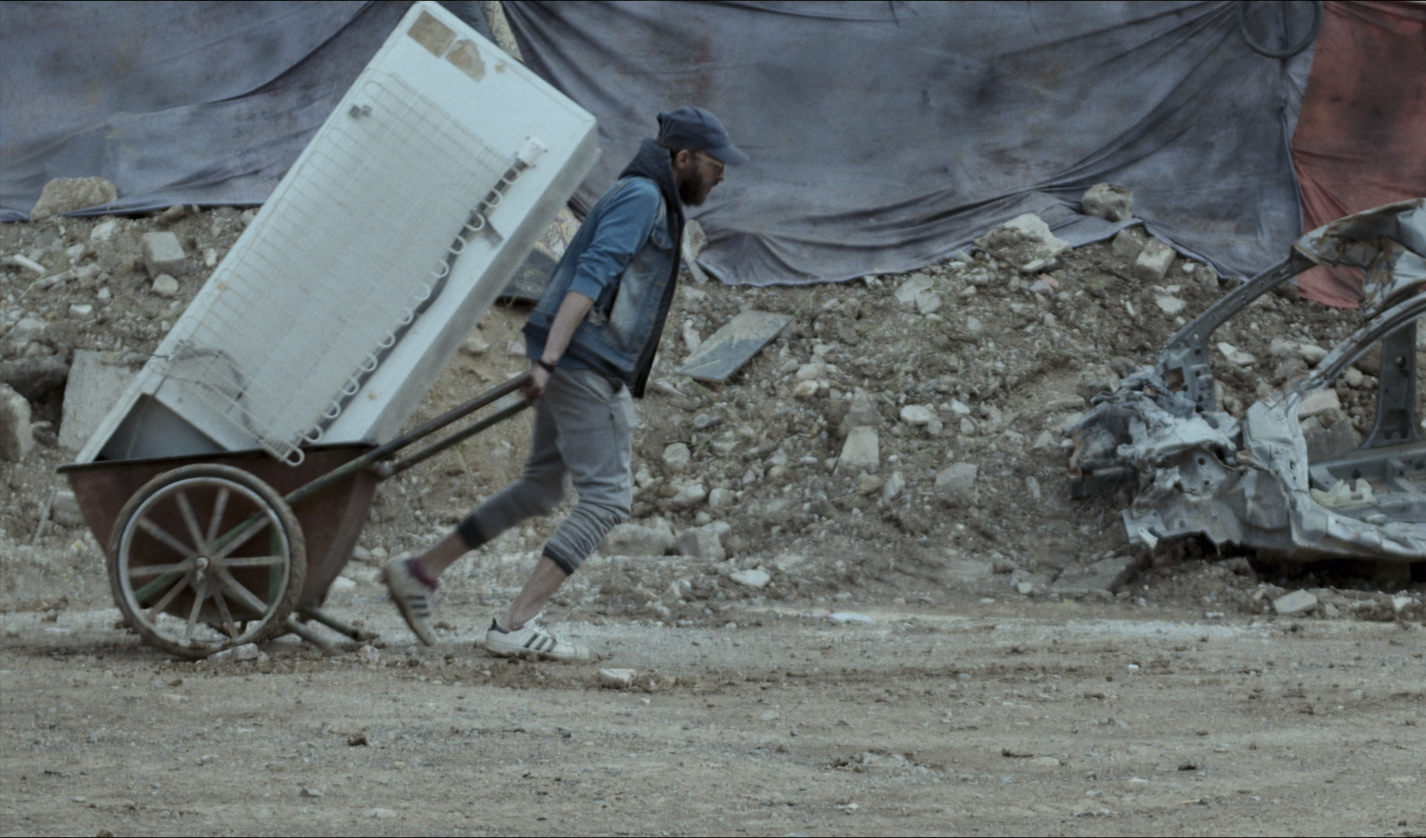 ISSAAD_Film_Productions©_Wassim Fedriche.png