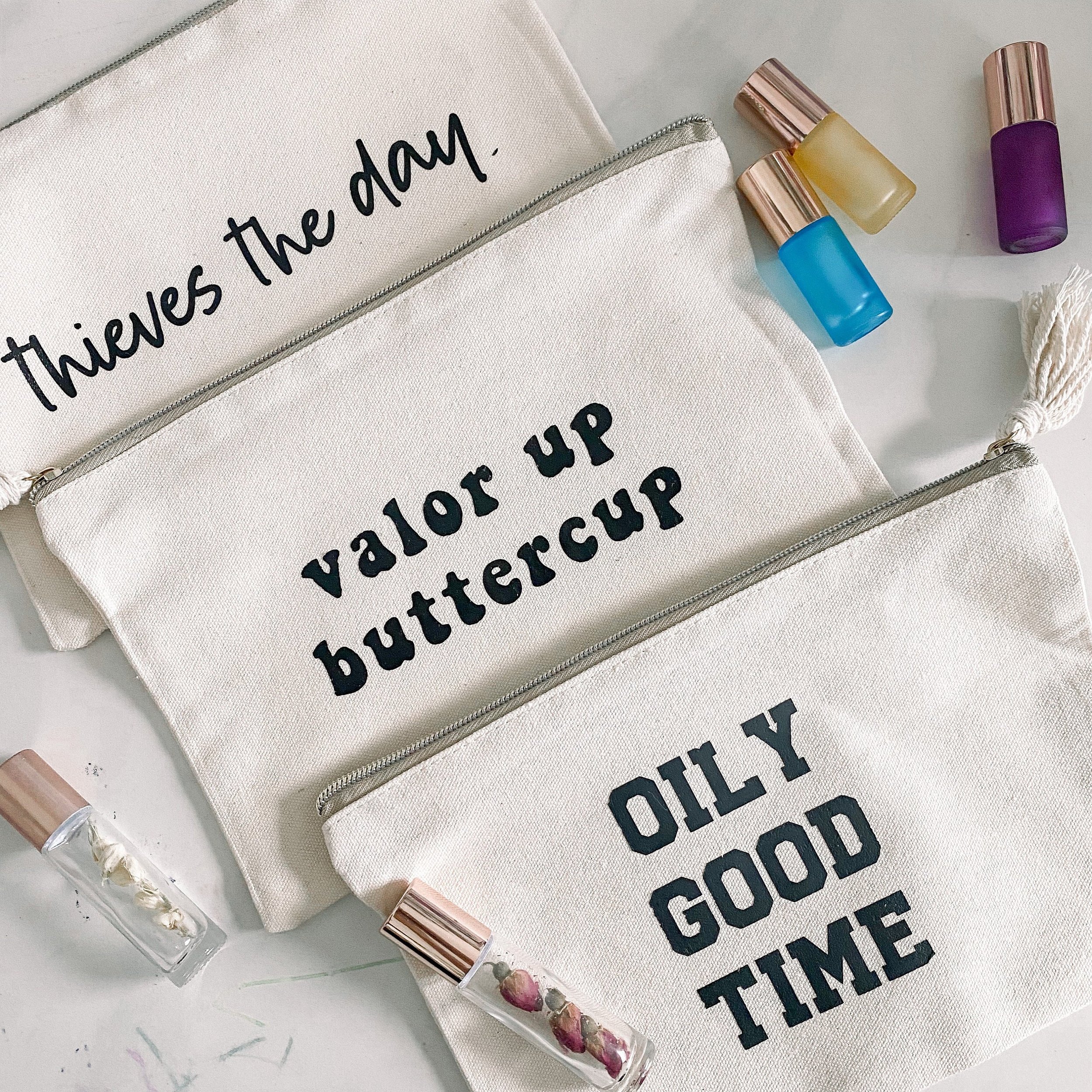 https://i.etsystatic.com/10493468/r/il/f41bca/3213960833/il_fullxfull.3213960833_ka2i.jpg