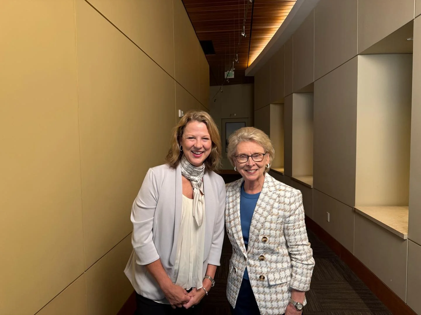 It was a privilege catching up with former Washington Governor Christine Gregoire. I have immense admiration for her legacy in public service and her continued leadership driving positive change as CEO of Challenge Seattle.

I am so grateful to have 