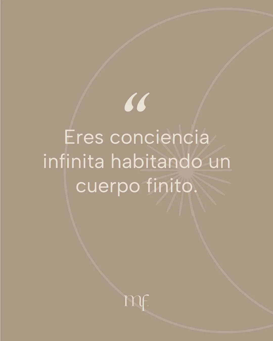 Vivimos identificados con lo que cambia: el cuerpo, la edad, la historia, las circunstancias.
Pero hay algo en ti que no envejece, que no se rompe, que no desaparece.

Tu cuerpo es el veh&iacute;culo.
Tu conciencia es el conductor.

Lo finito te da e