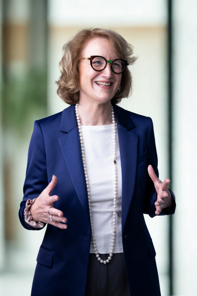 Calodagh McCumiskey delivering a keynote talk on stress relief and recovery in the workplace