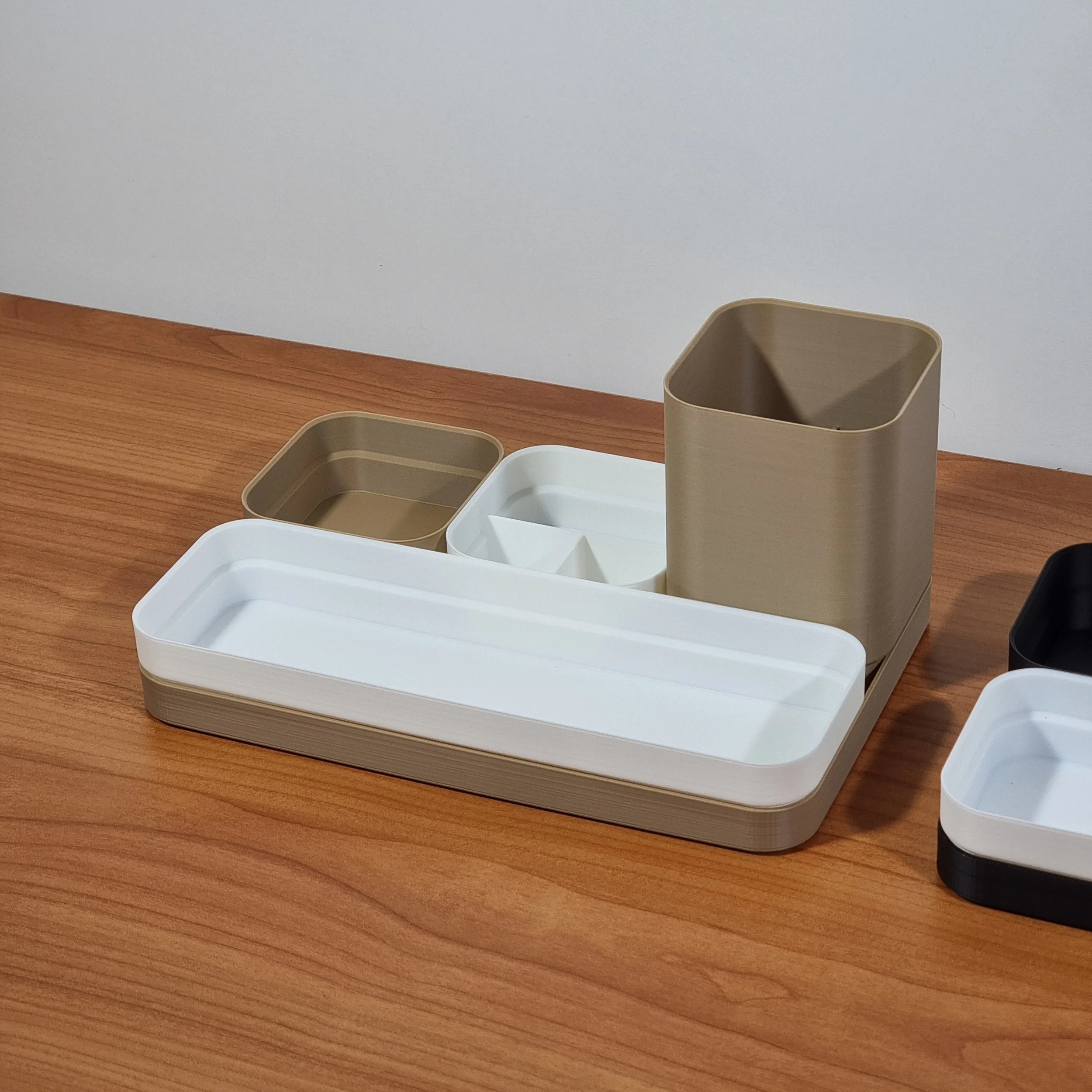 Accessoire de bureau STACK – Un rangement fonctionnel et esthétique