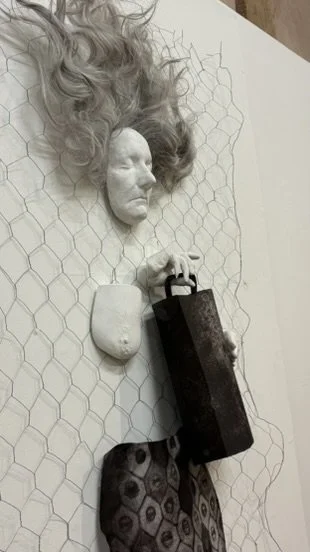Mermaid Construction
Mermaid with a model Marden Bell 3
