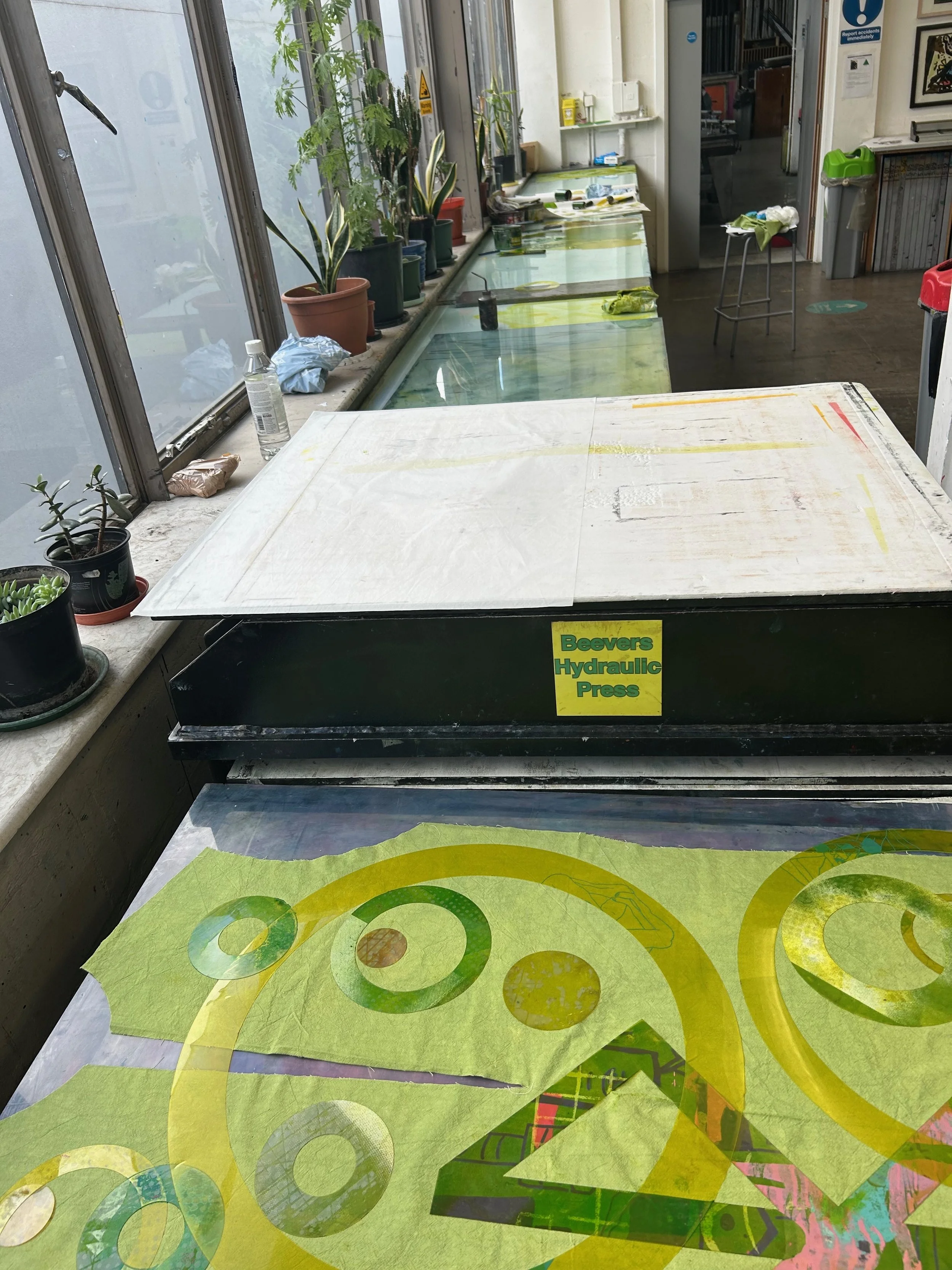 Design:
Print on fabric.