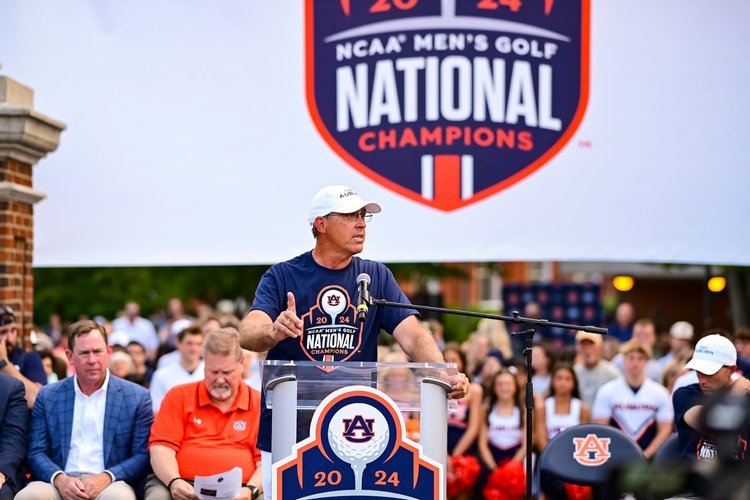 Auburn.jpg
