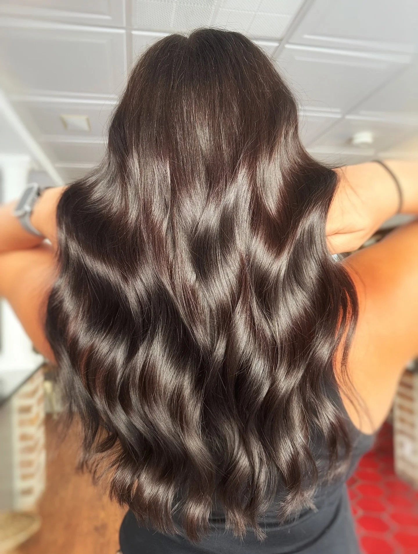 The secret to that effortless shine? Education, artistry, and a little Salon 259 magic. ✨

#brunette #keune #keunecolor #bethlehem #bethlehemhairsalon #lehighvalley #lehighvalleyhair #salon259