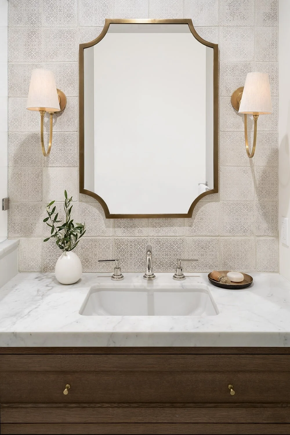 11 Centeno Bathroom No5 A -min.jpg