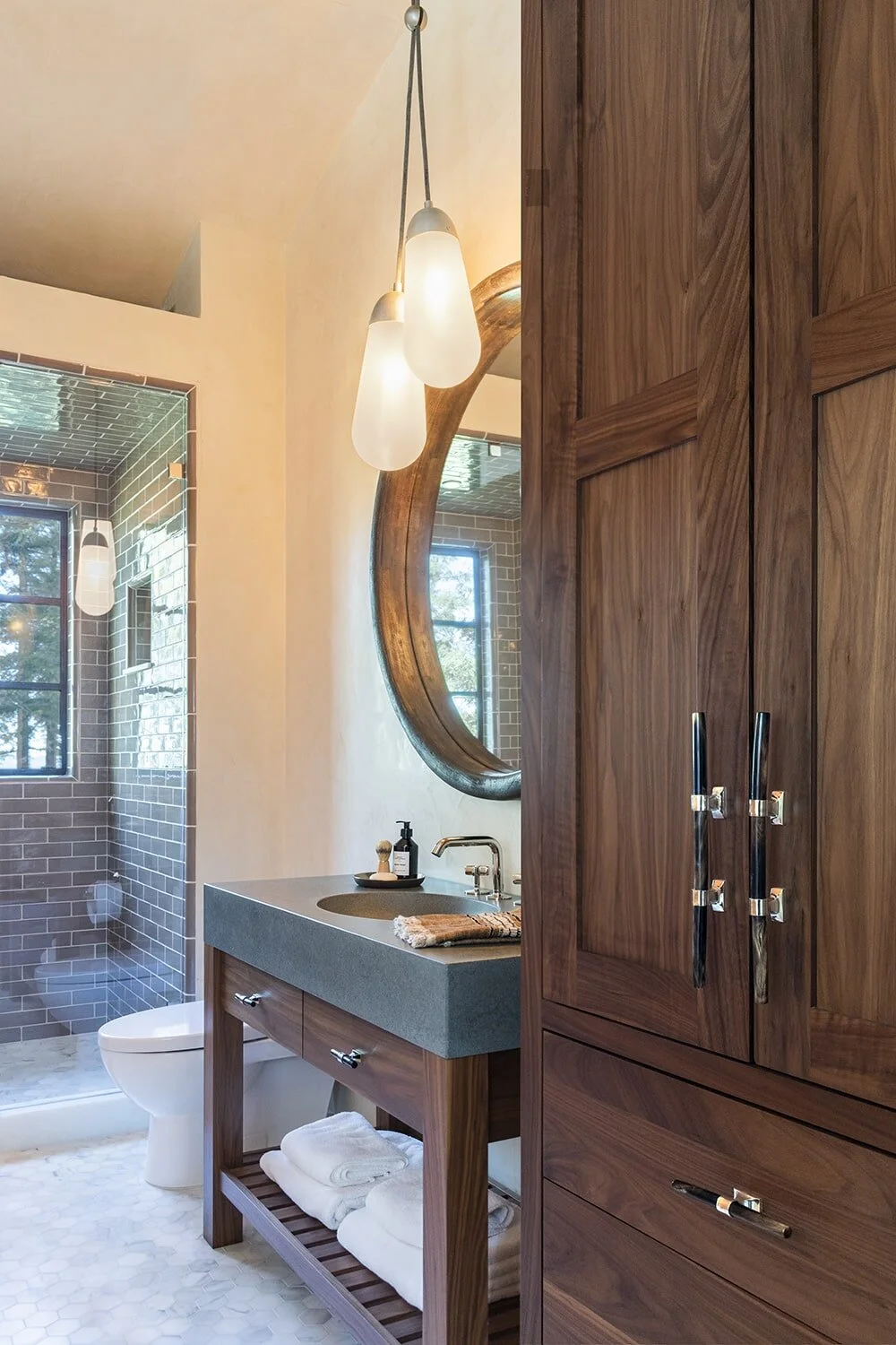 9 Tucker Bathroom No 5A -min.jpg