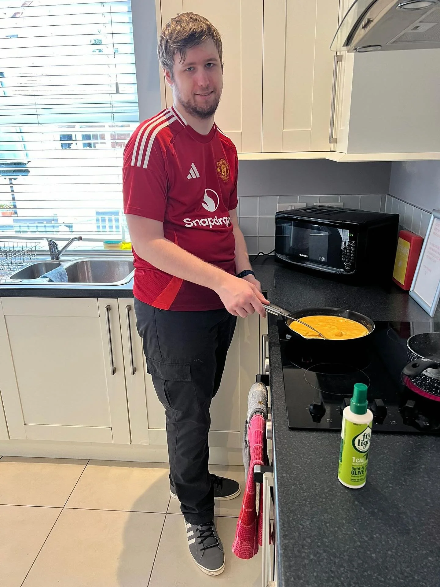 Daniel’s choice of batch cooking today is Chicken Korma🤩😋 #yummy #cheflife #healthyeating