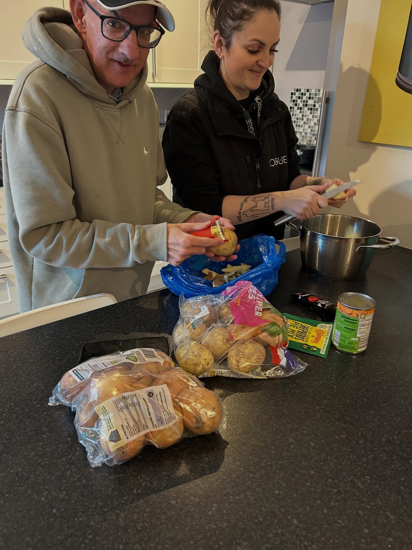 Today Matthew was cooking shepherd&rsquo;s pie 🧑&zwj;🍳 # Sunday #Shepherdpie