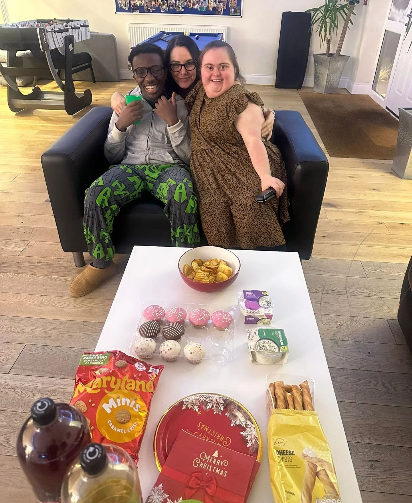 Karaoke and snacks at Harborough. We have had so much fun singing and dancing. Happy New Year from Harborough Vogue ❤️