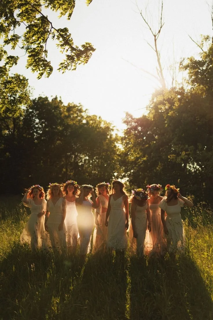 divine feminine content day, creative photography, flower crowns, white dresses.jpeg