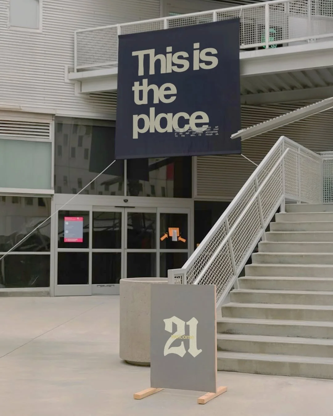 21 days of prayer branding 🙌

#church #genz #prayer #worship #graphicdesign