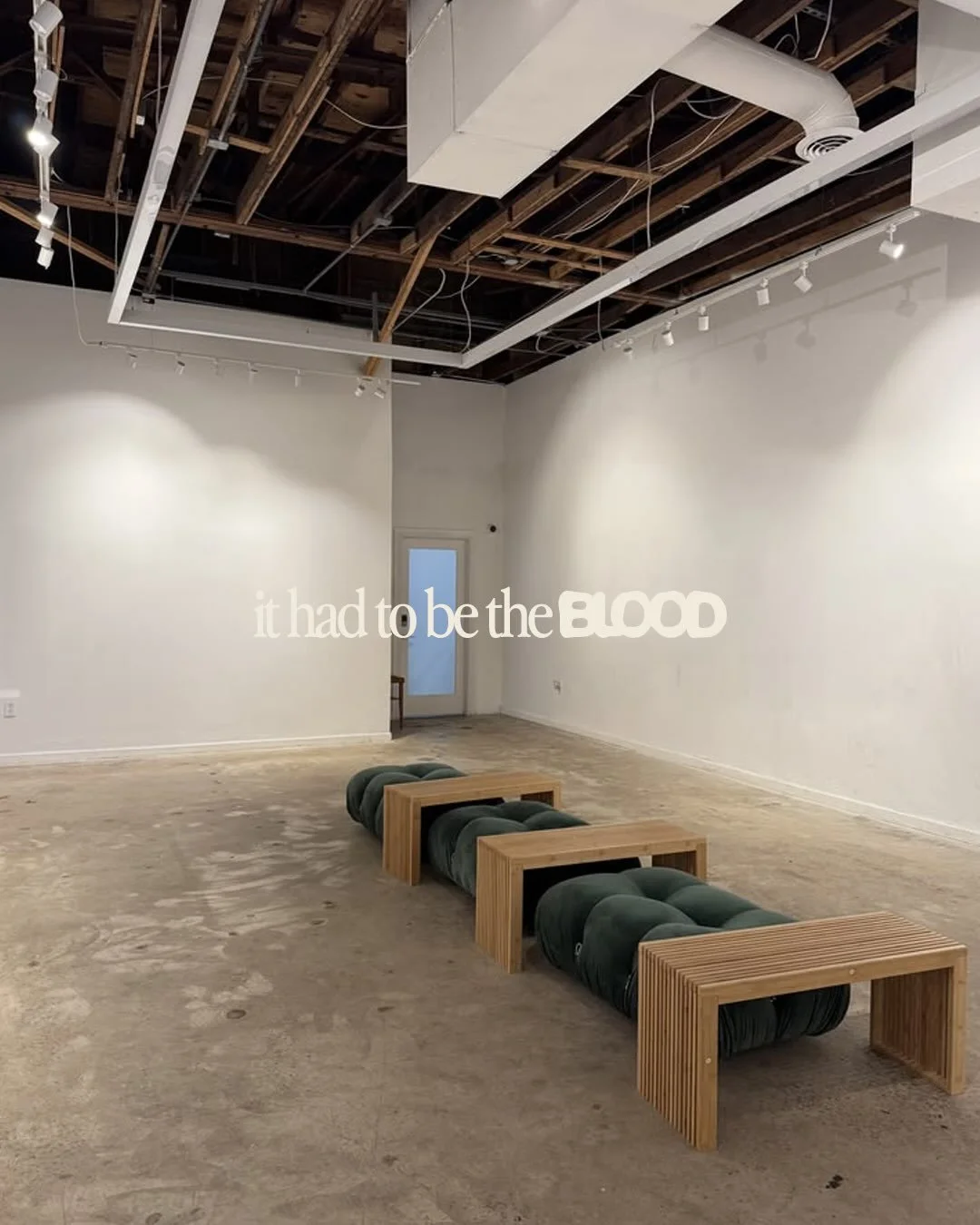it had to be the blood ‼️‼️

@elevationlivingroom 
@thelivingroom.clt 
@graham.furtick 

#jesus #genz #gospel #design