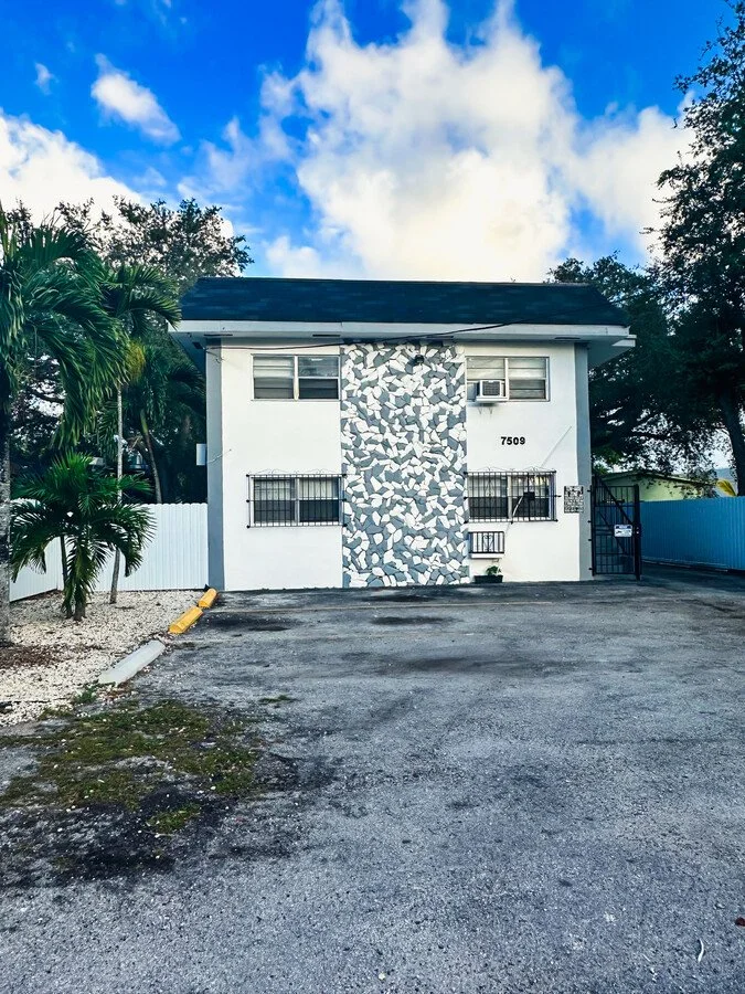 7509-NE-3rd-Ave-Miami-FL-Building-Photo-1-HighDefinition.jpg