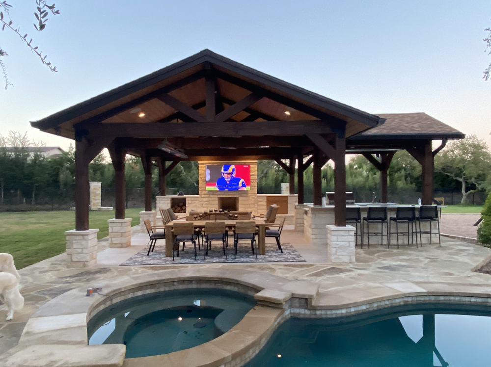 Spacious patio and pergola outdoor living project in Central Texas