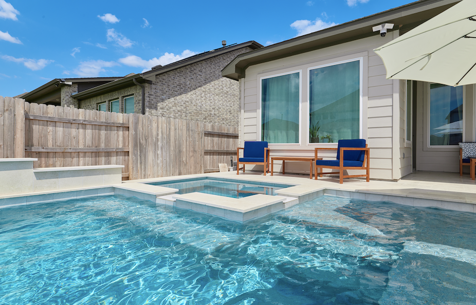 Evening pool lighting — Fana residence Round Rock