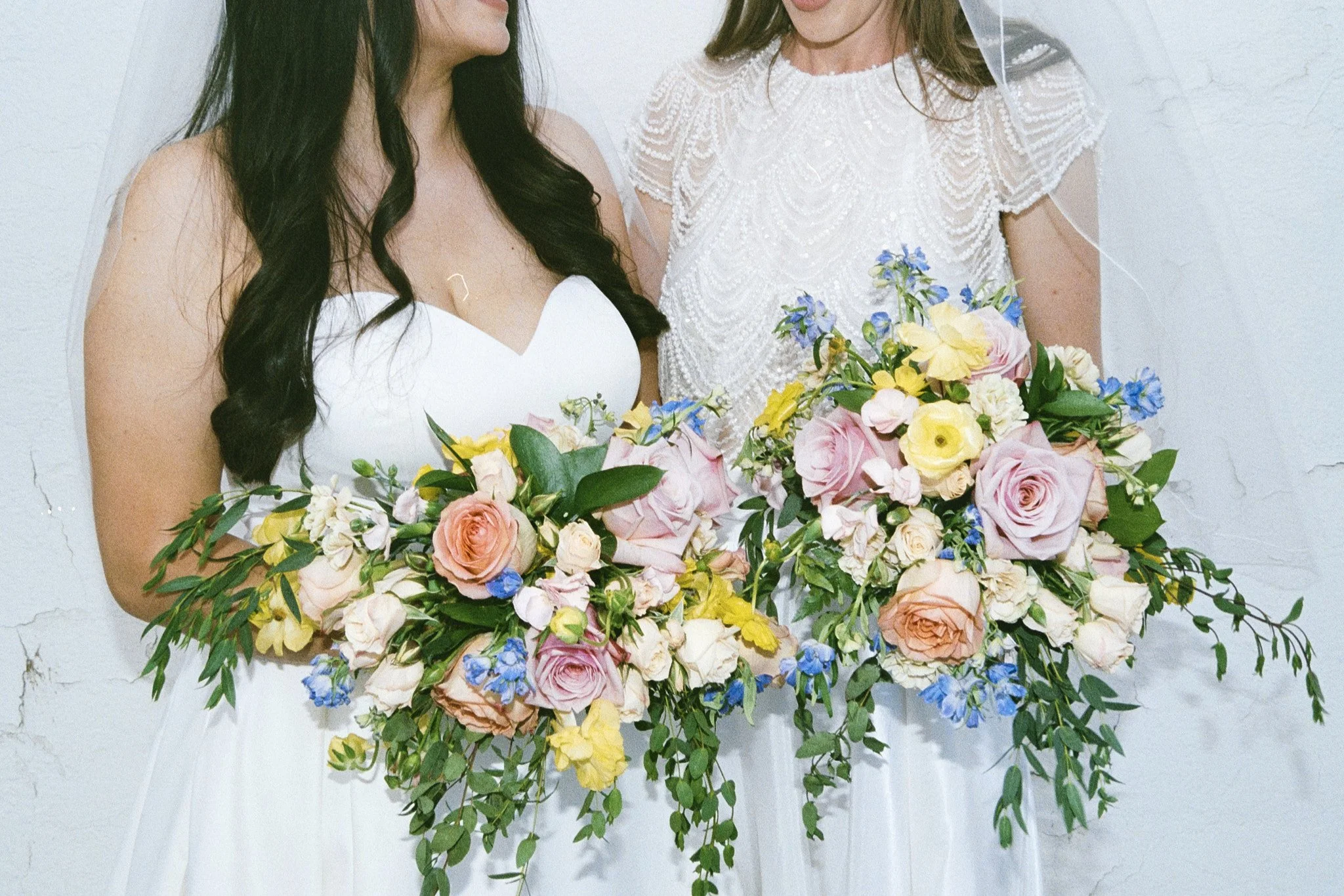 Tara + Corrina2744.jpg