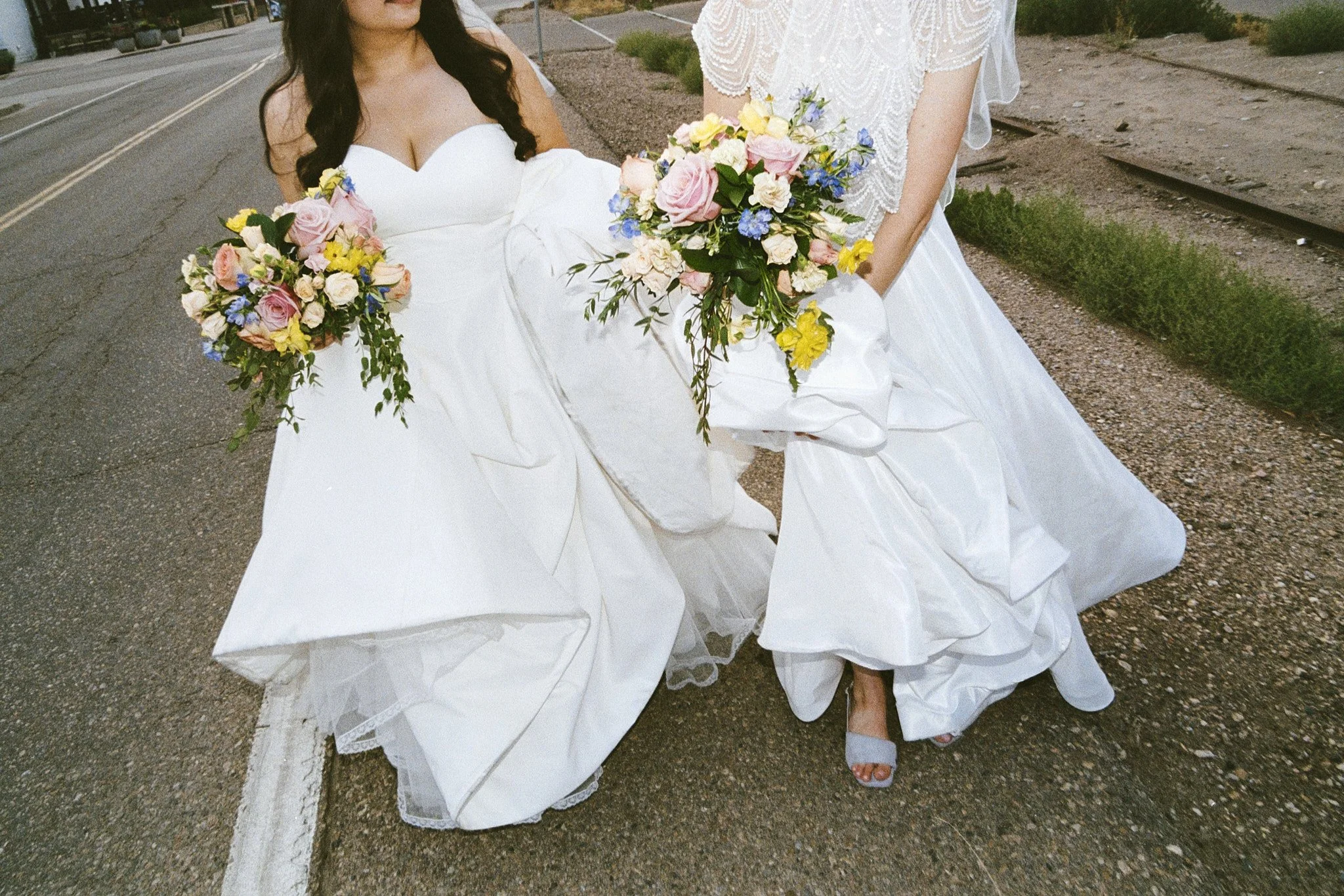 Tara + Corrina2713.jpg