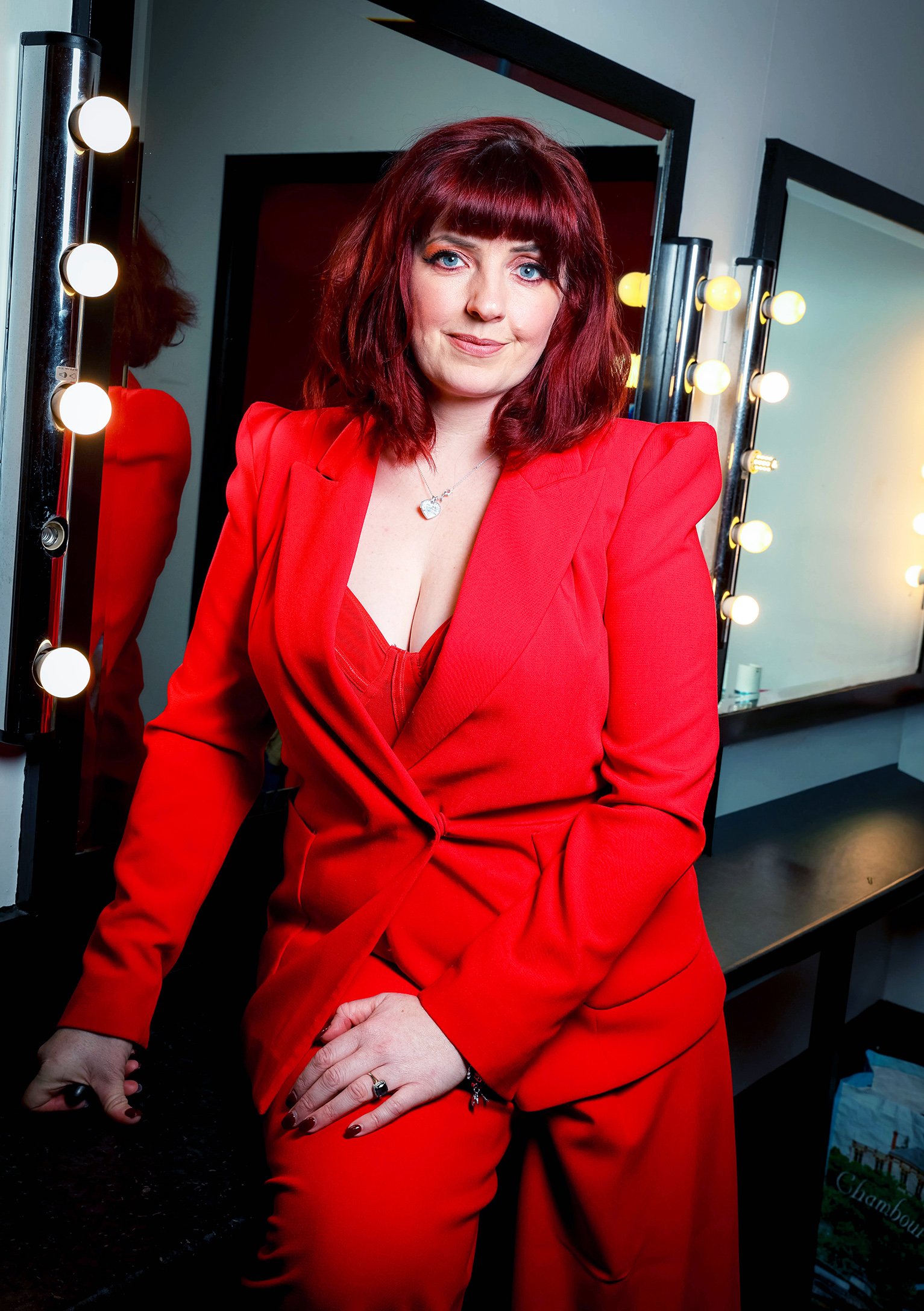 SHARON SEXTON AT THE MOAT THEATRE (4).jpg