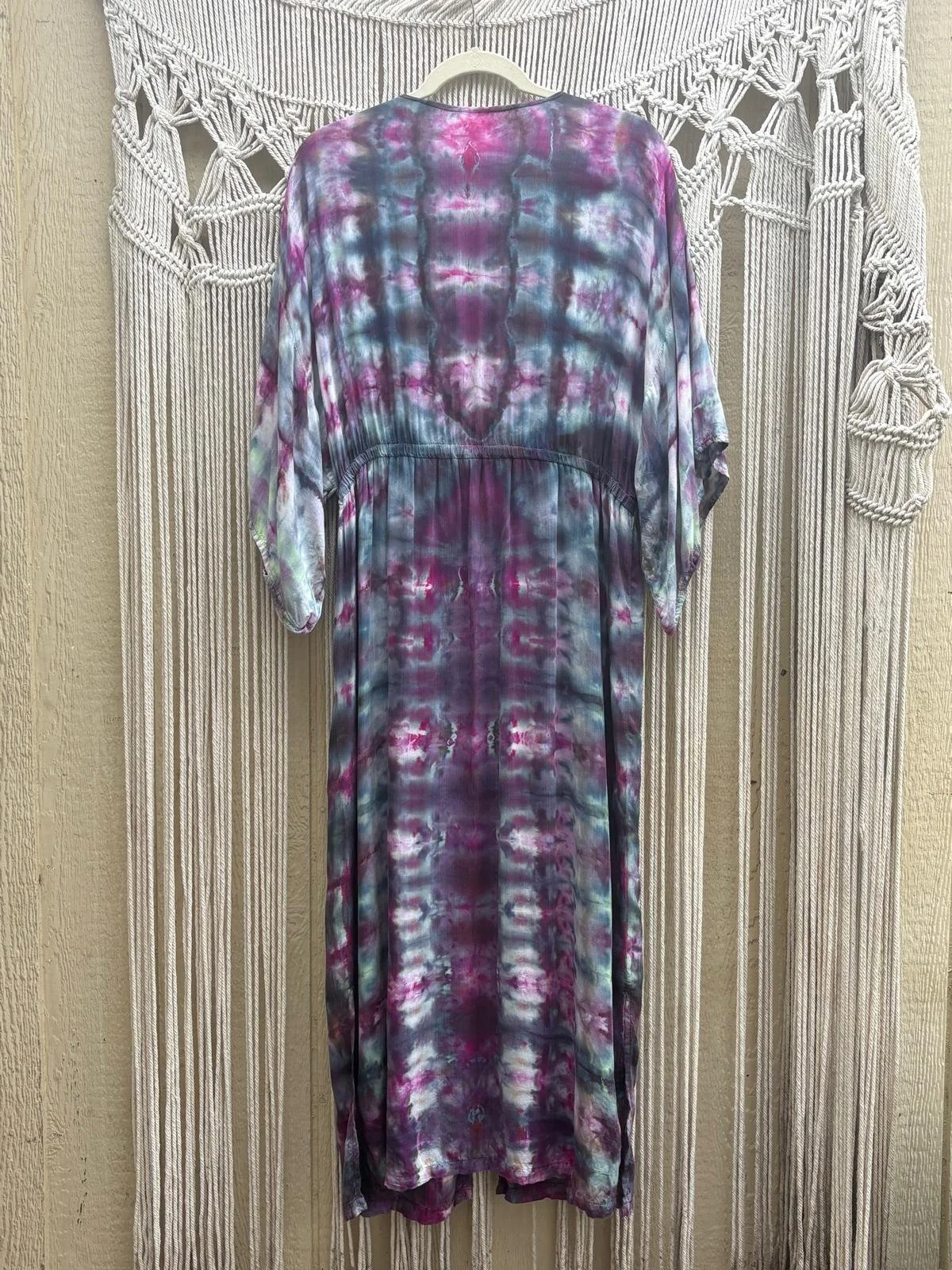 Neptune Duster 001 (UV-REACTIVE) (MEDIUM)