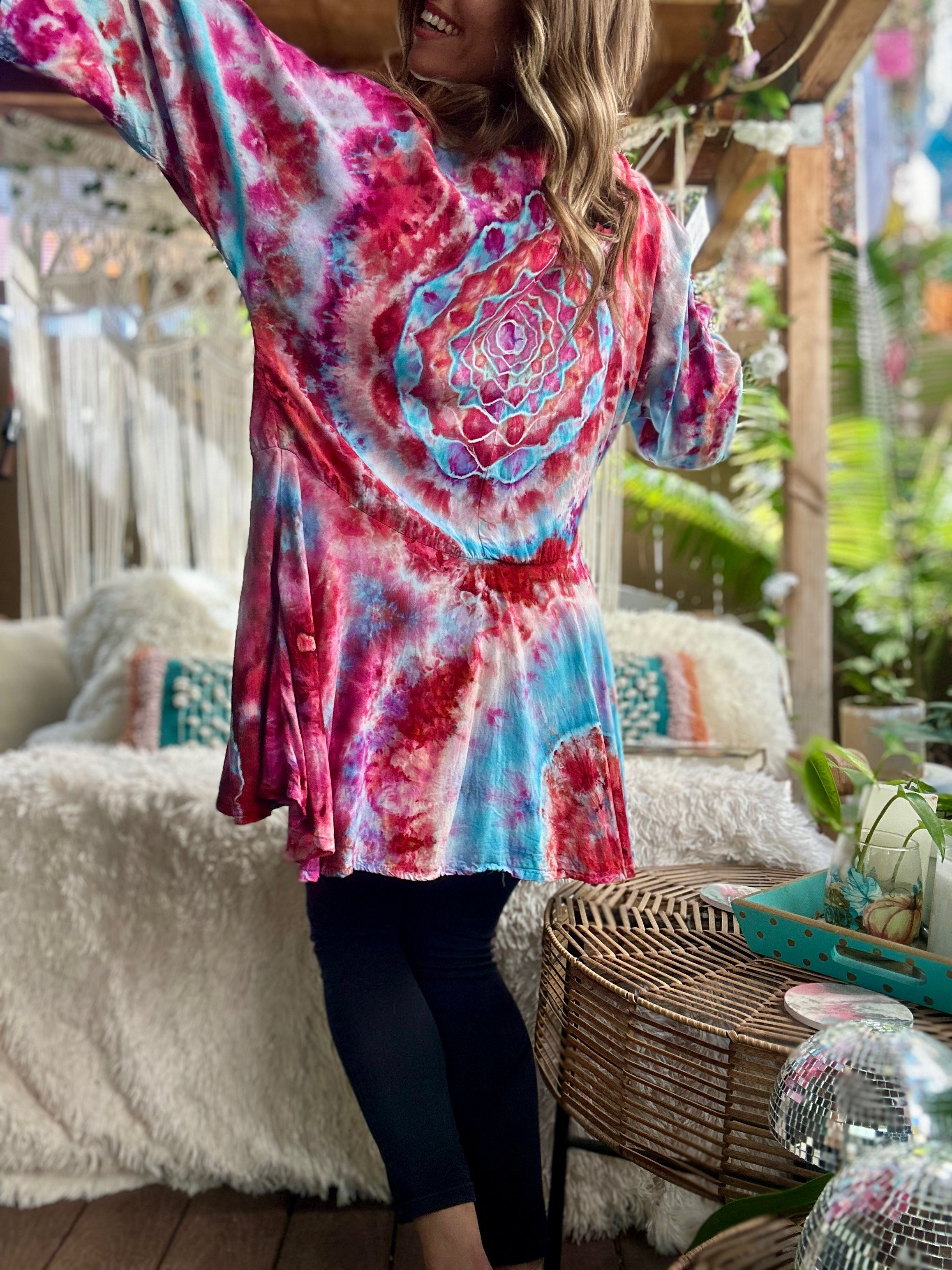 Breezy cover up - Red/Blue (Small)