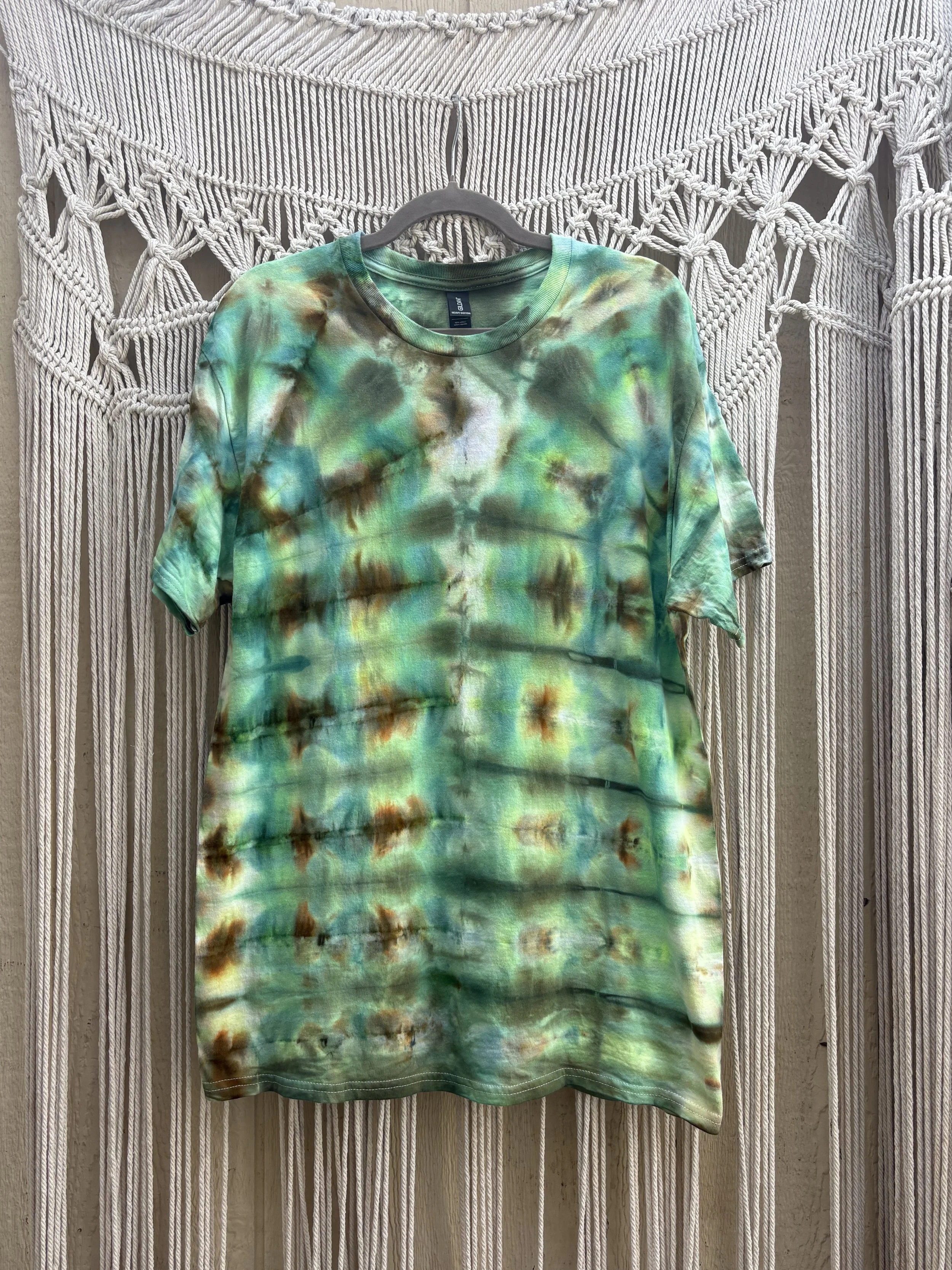 Andromeda T-Shirt 003 (UV-REACTIVE) (LARGE)