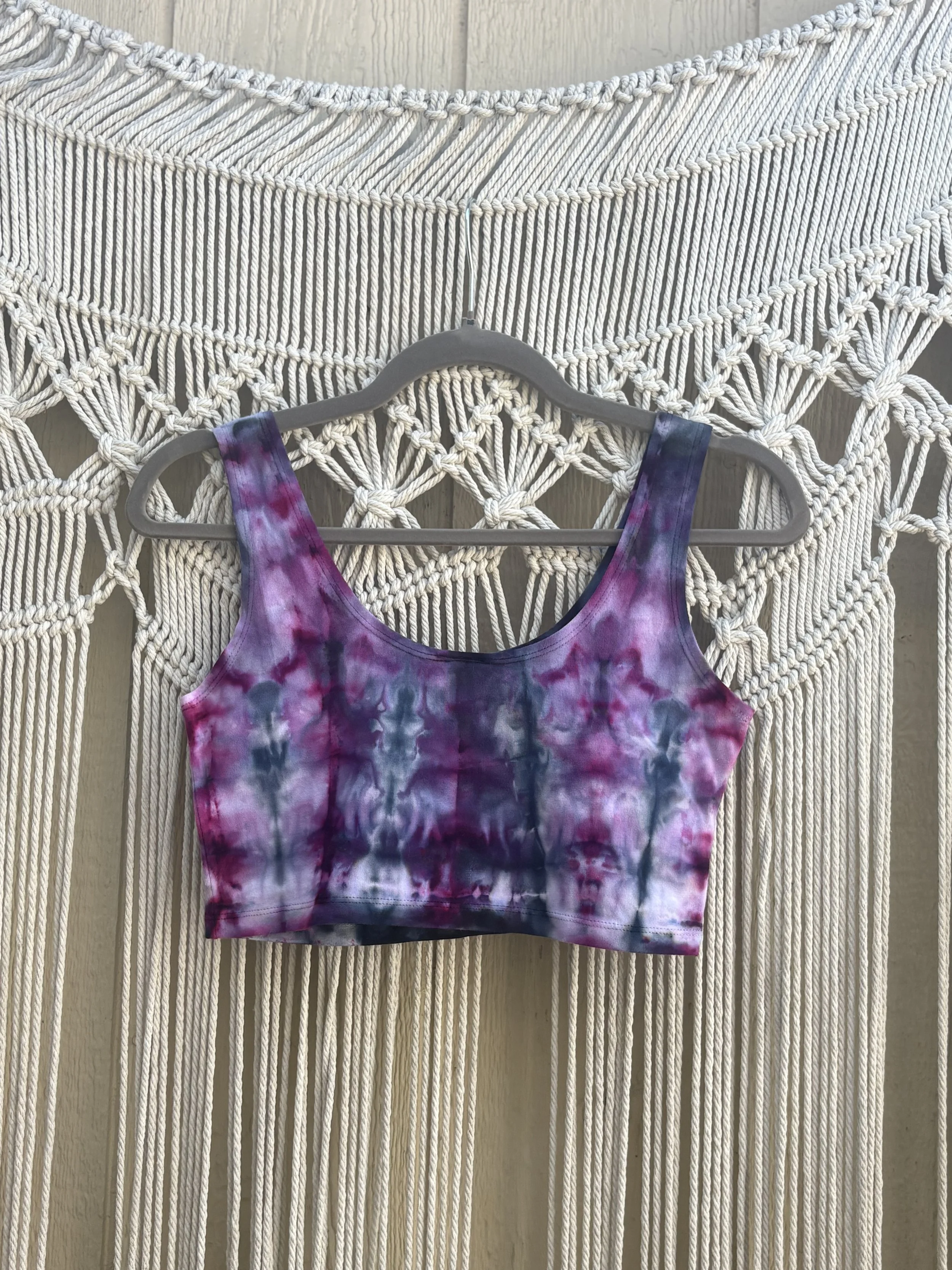 Neptune Crop Tank 002 (LARGE)