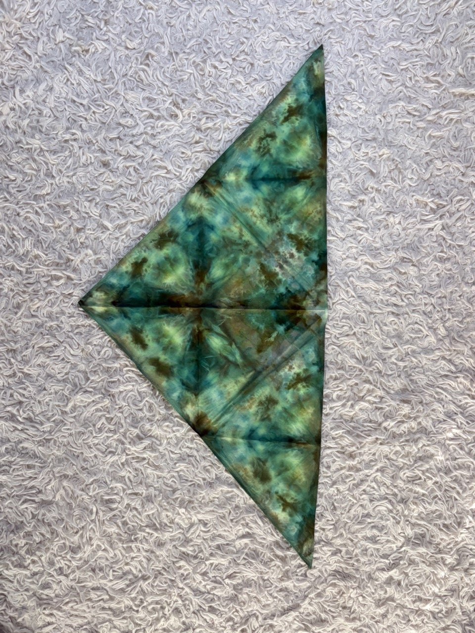 Earthly Cotton Triangle Bandana 002 (UV-REACTIVE)