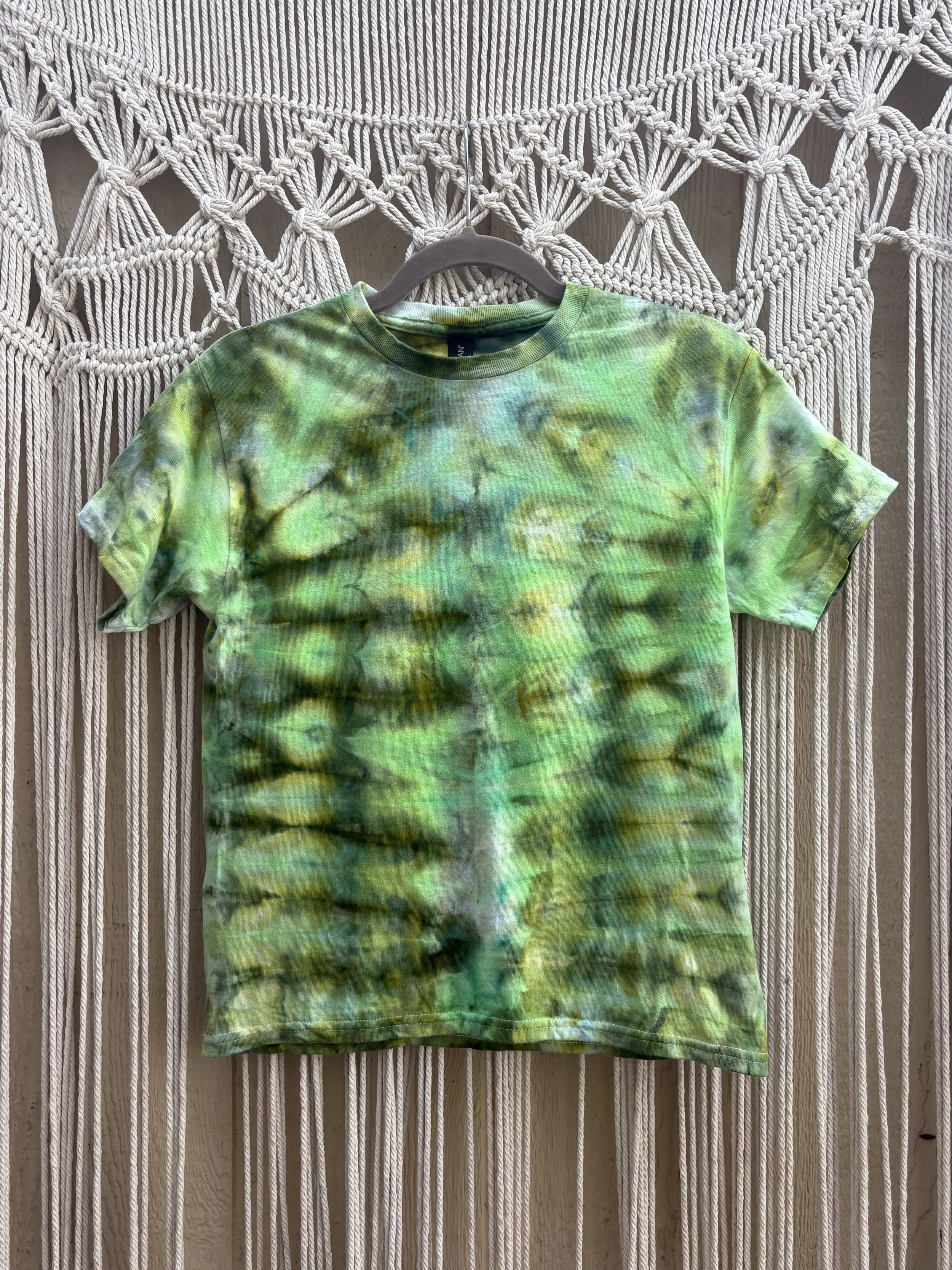 Andromeda Youth T-Shirt 002 (UV-REACTIVE) (YOUTH MEDIUM)