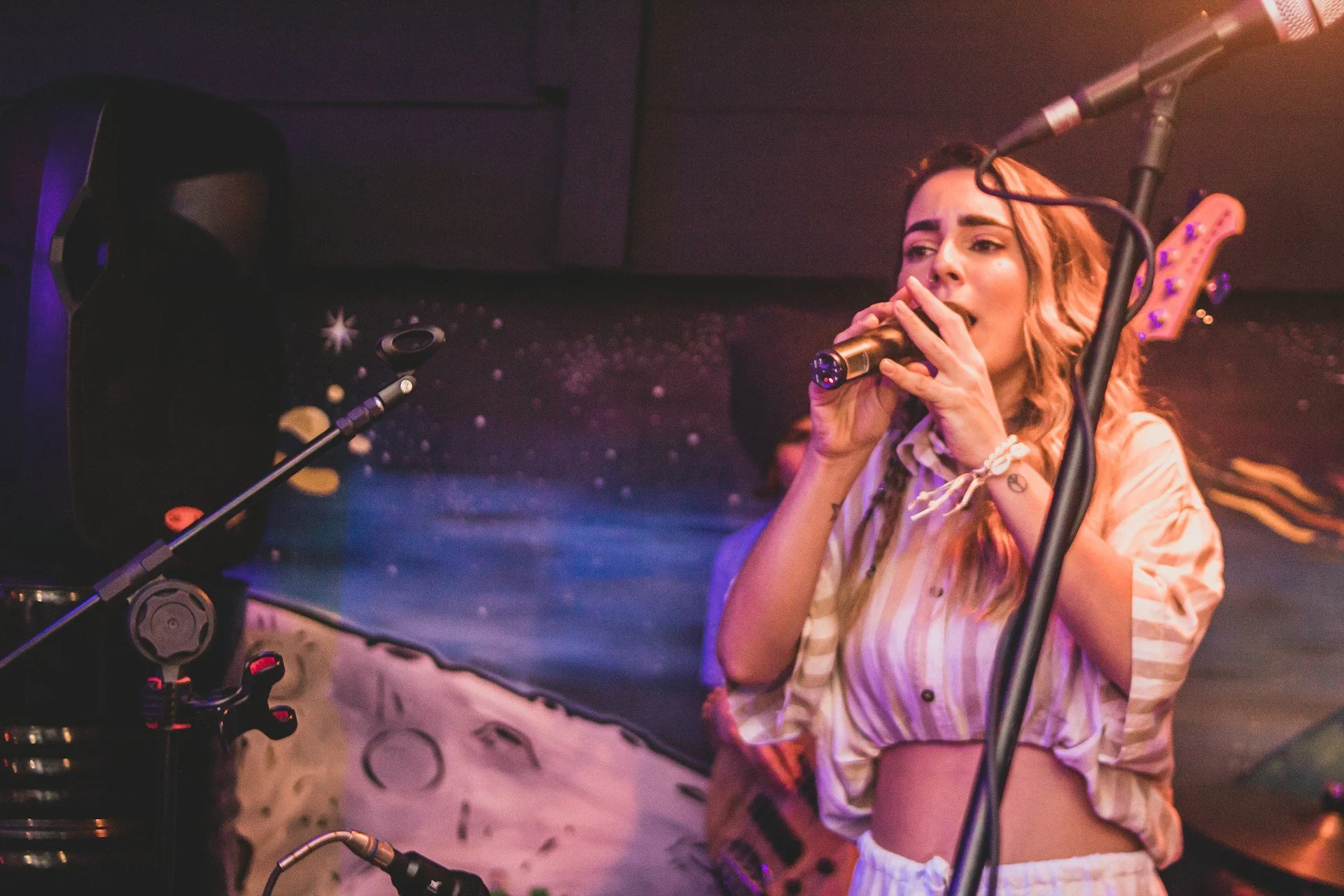 pop star vocal habits that harm you