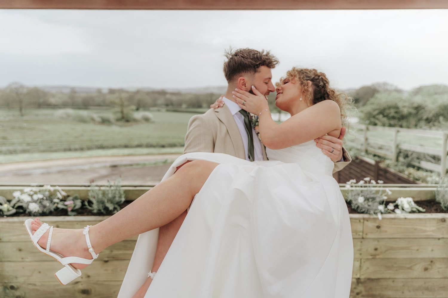 Jacob and Amelia wedding photograph DSC03444