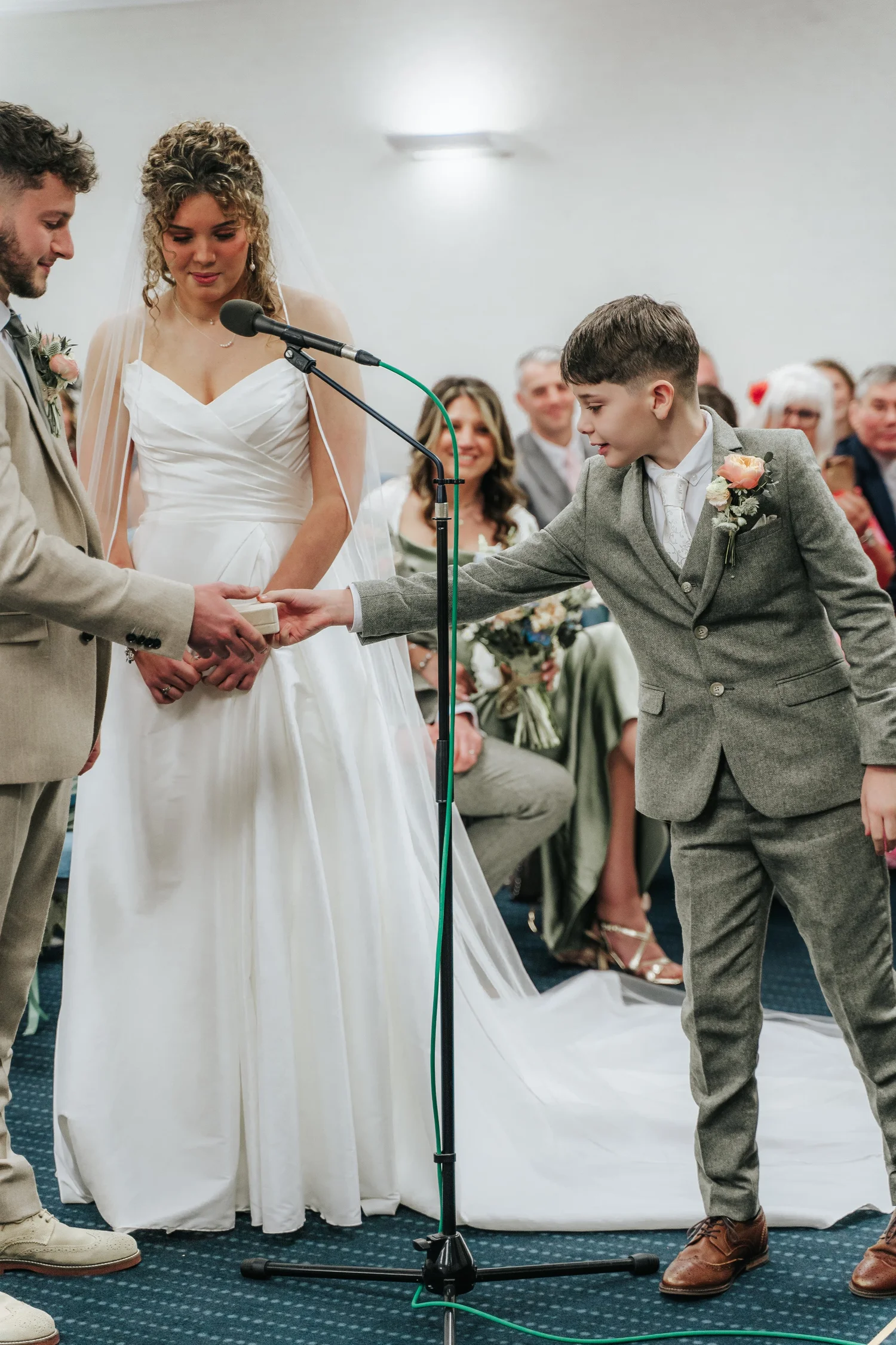 Jacob and Amelia wedding photograph DSC09803