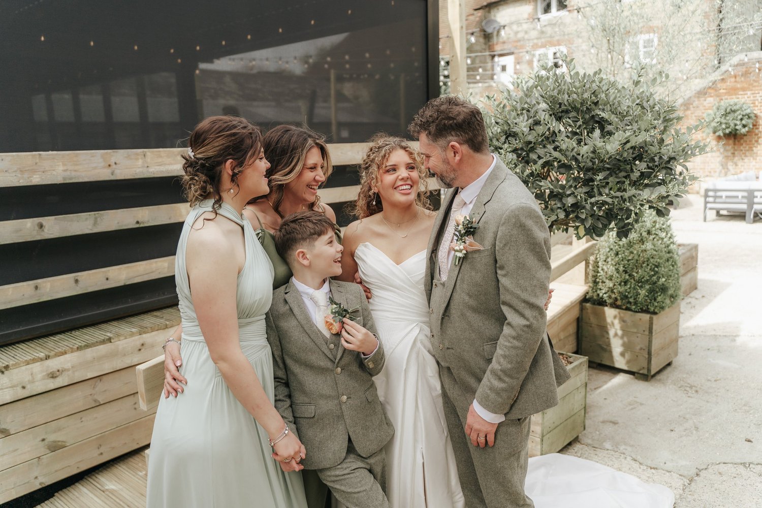Jacob and Amelia wedding photograph DSC01874