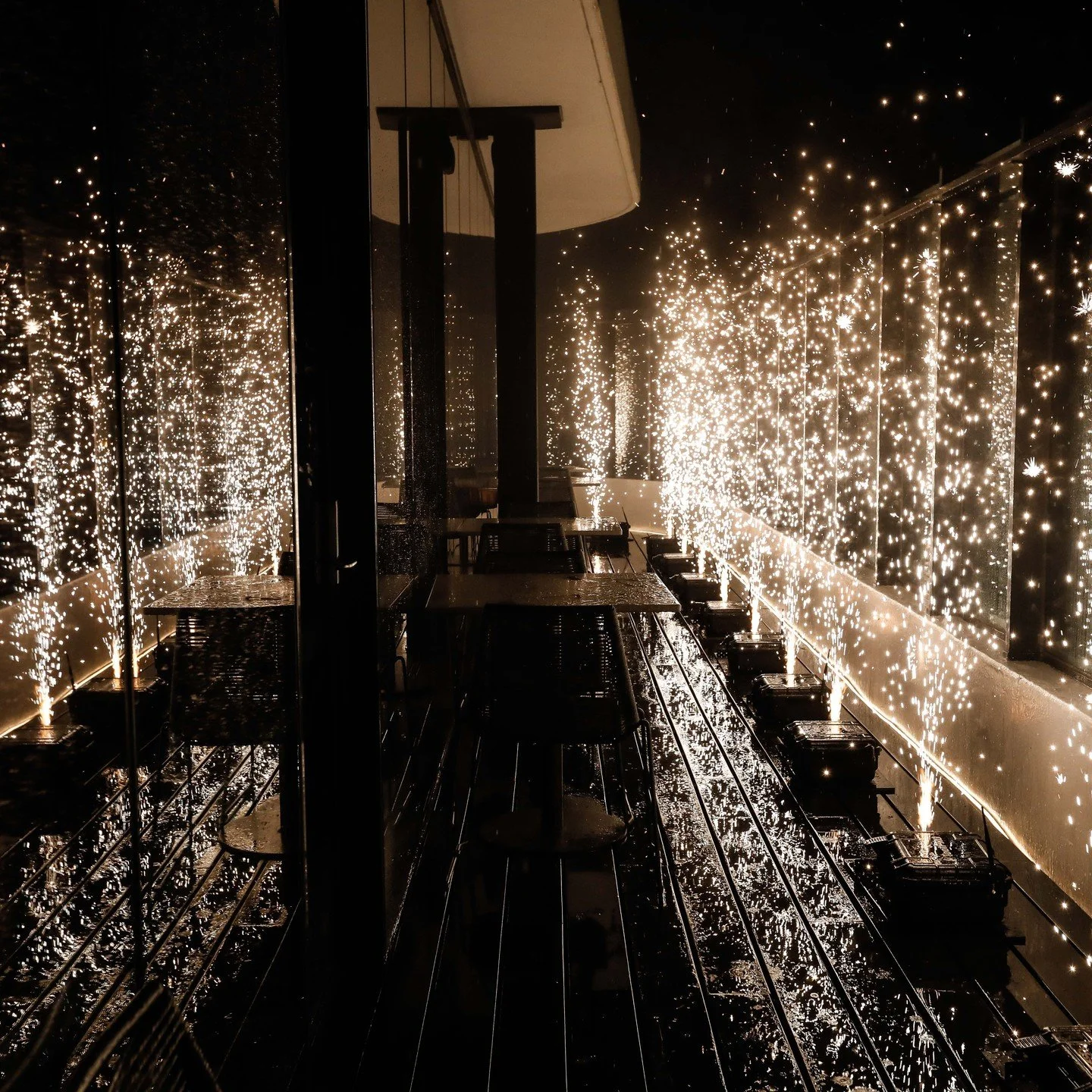 This on level 16 - A million dollar photo backdrop, view, and moment for your guests !
