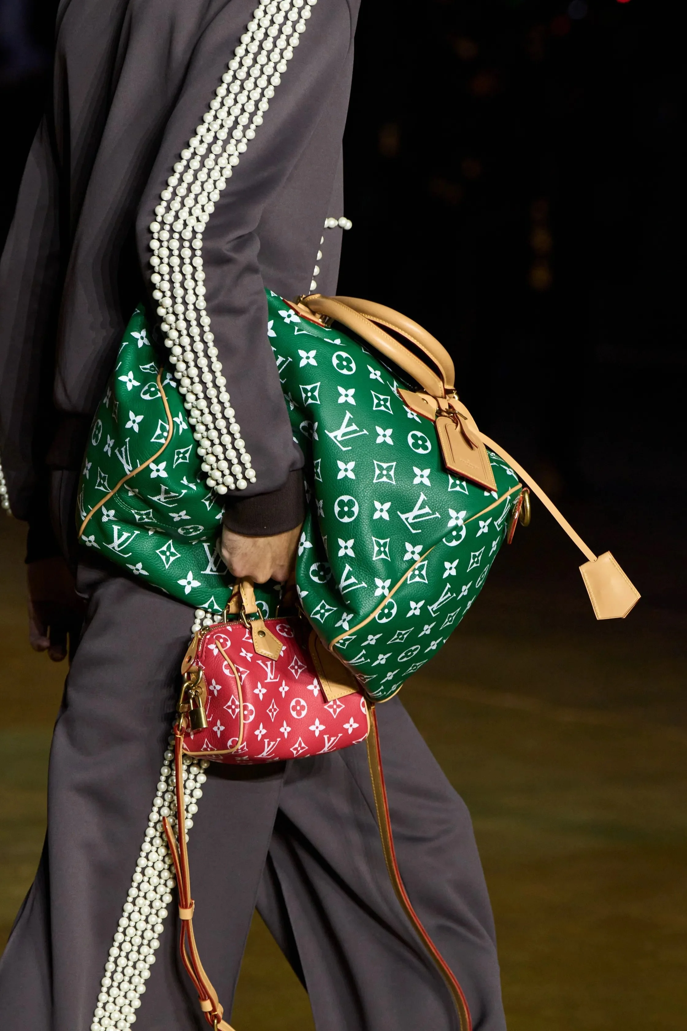 00119-louis-vuitton-spring-2024-menswear-details-credit-gorunway.jpg