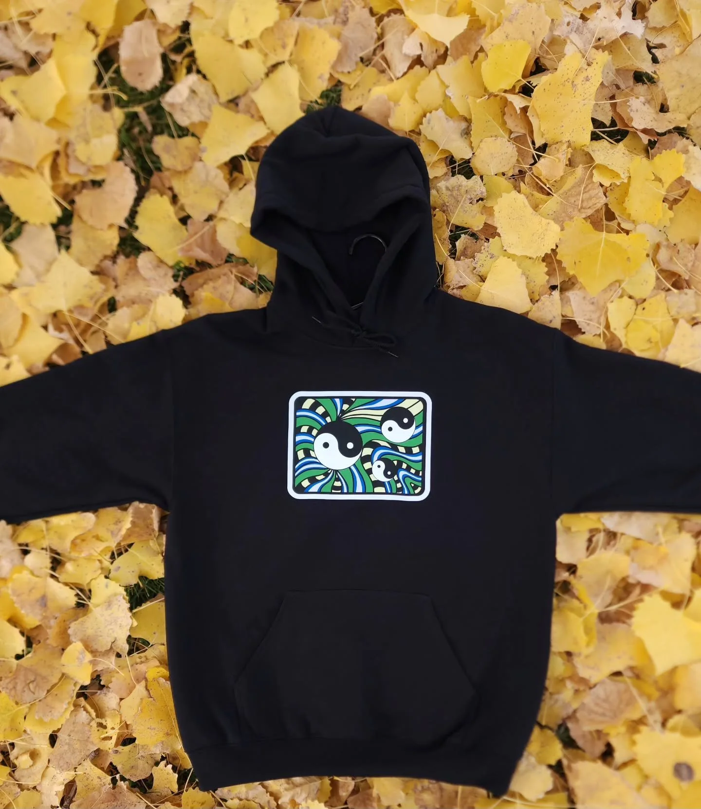 Stay balanced and grounded in bold style. 🌿⚪️⚫️
This yin yang hoodie blends comfort and calm- suited for these crisp fall days. 🍂

Shop the vibe at connectedtonatureco.com 

For a limited time, use code CTN15 at checkout for 15% off of your hoodie,