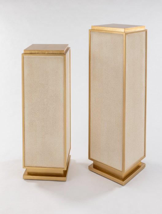 Artisan Melrose Pedestal
