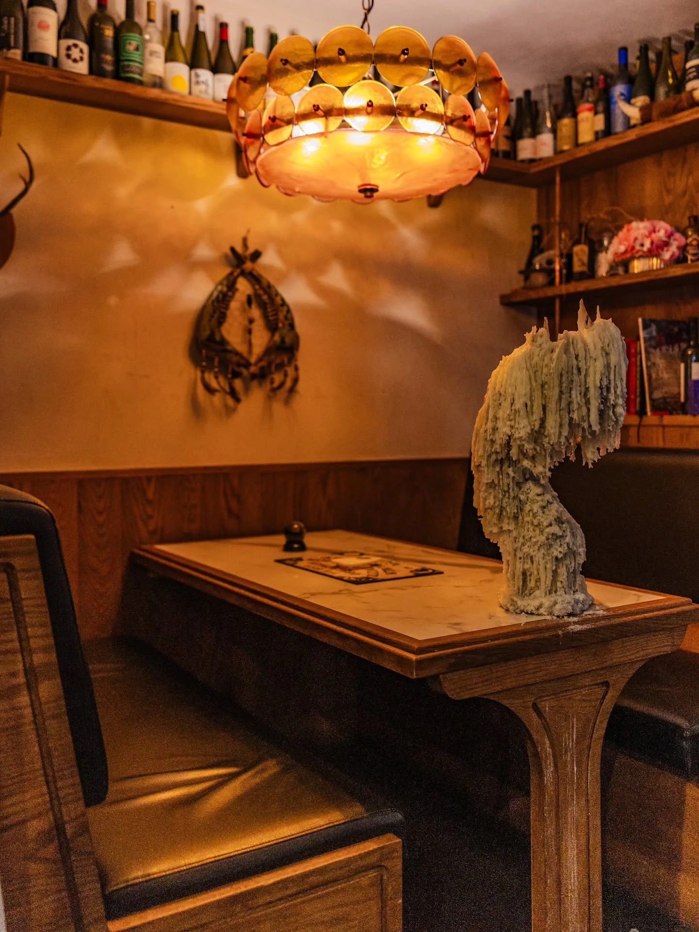 Step into The Butcher Bar, an amazing bar in the heart of Waikiki.  Where the vibe is easy, the energy is right, and every pour feels like it was made for you.

Free validated parking (up to 4 hours) right across the street.

Your seat&rsquo;s waitin