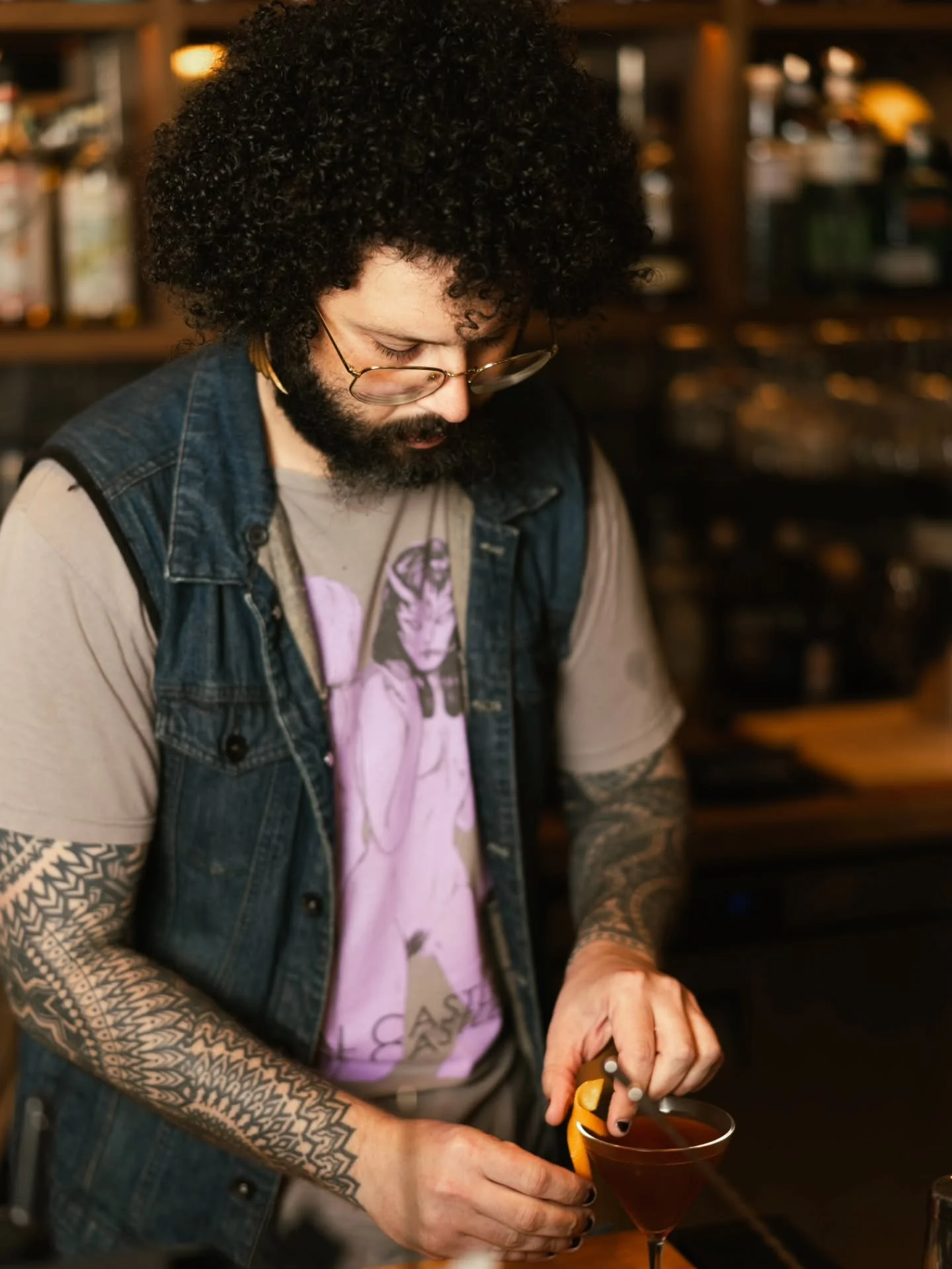 One drink turns into another, and suddenly you're staying longer than planned. 🍸

Settle in at The Butcher Bar for Happy Hour, where handcrafted cocktails, chef-driven bites, and a seat at the bar make it easy to lose track of time.