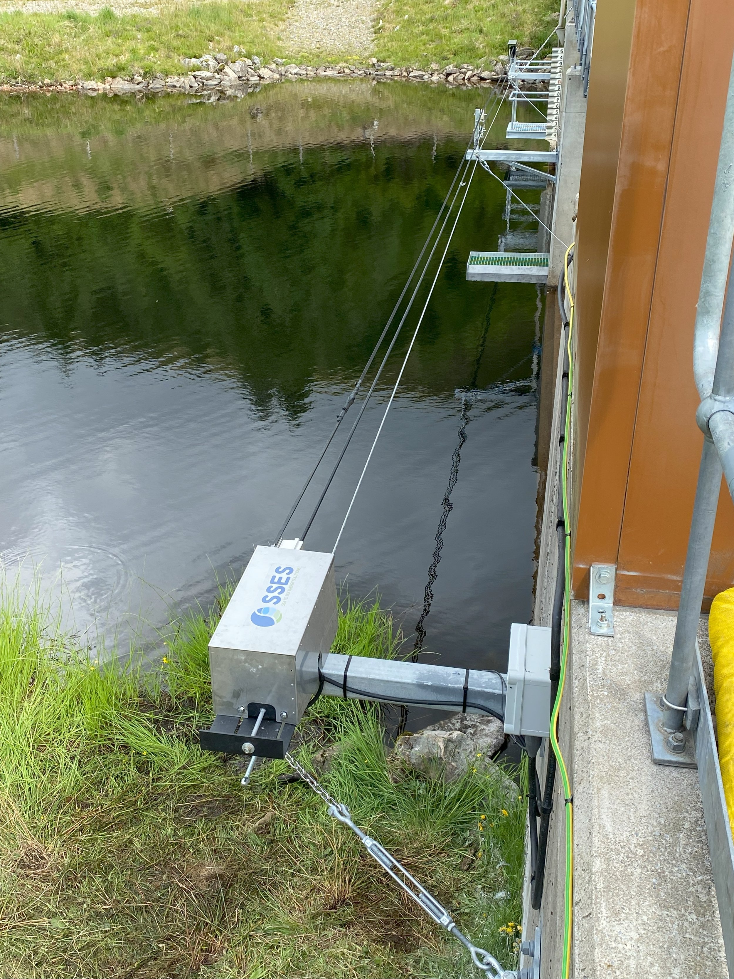 S2SES Automated Coanda Screen Cleaner