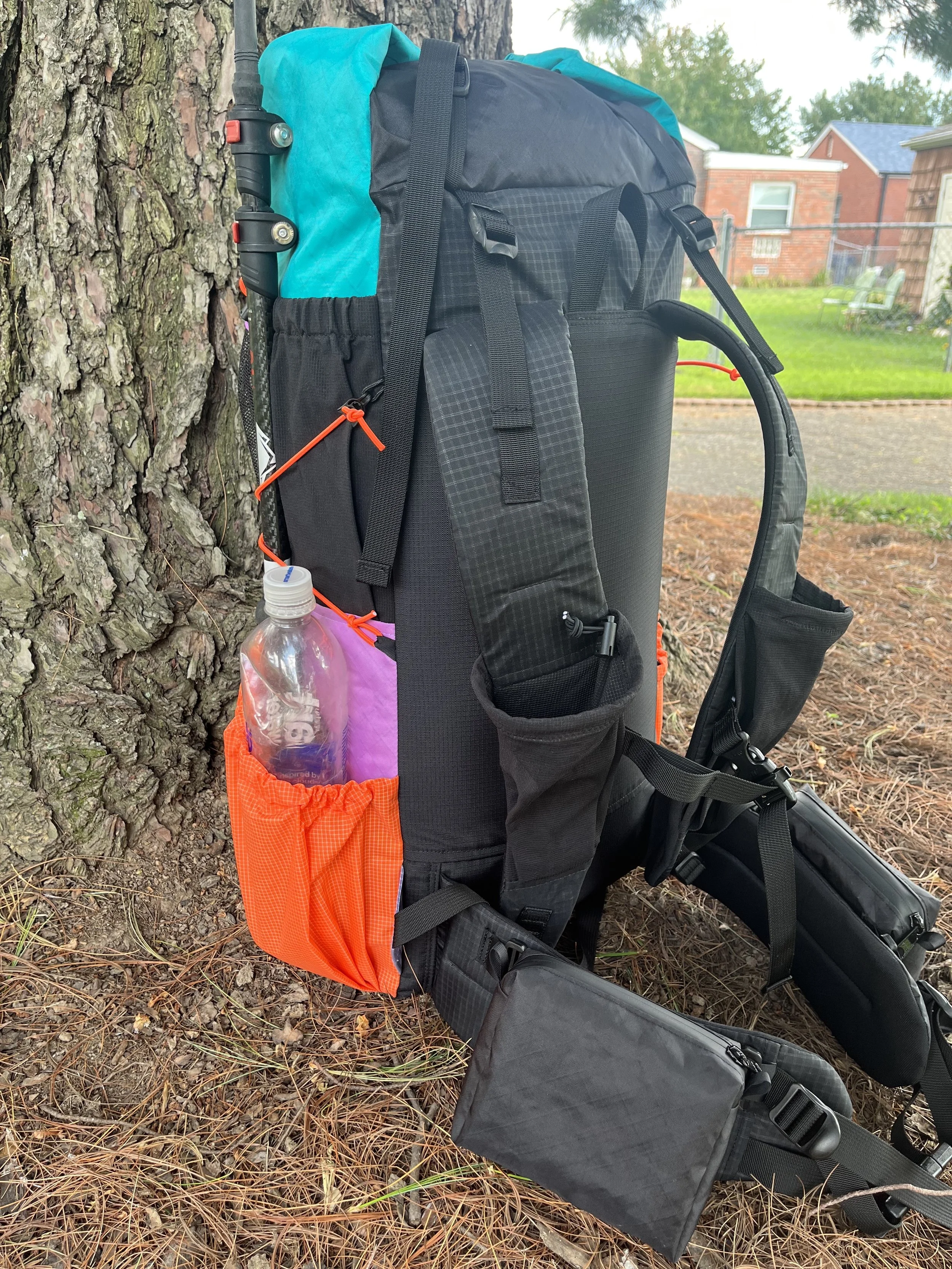 Colorblock Straps Side.jpg