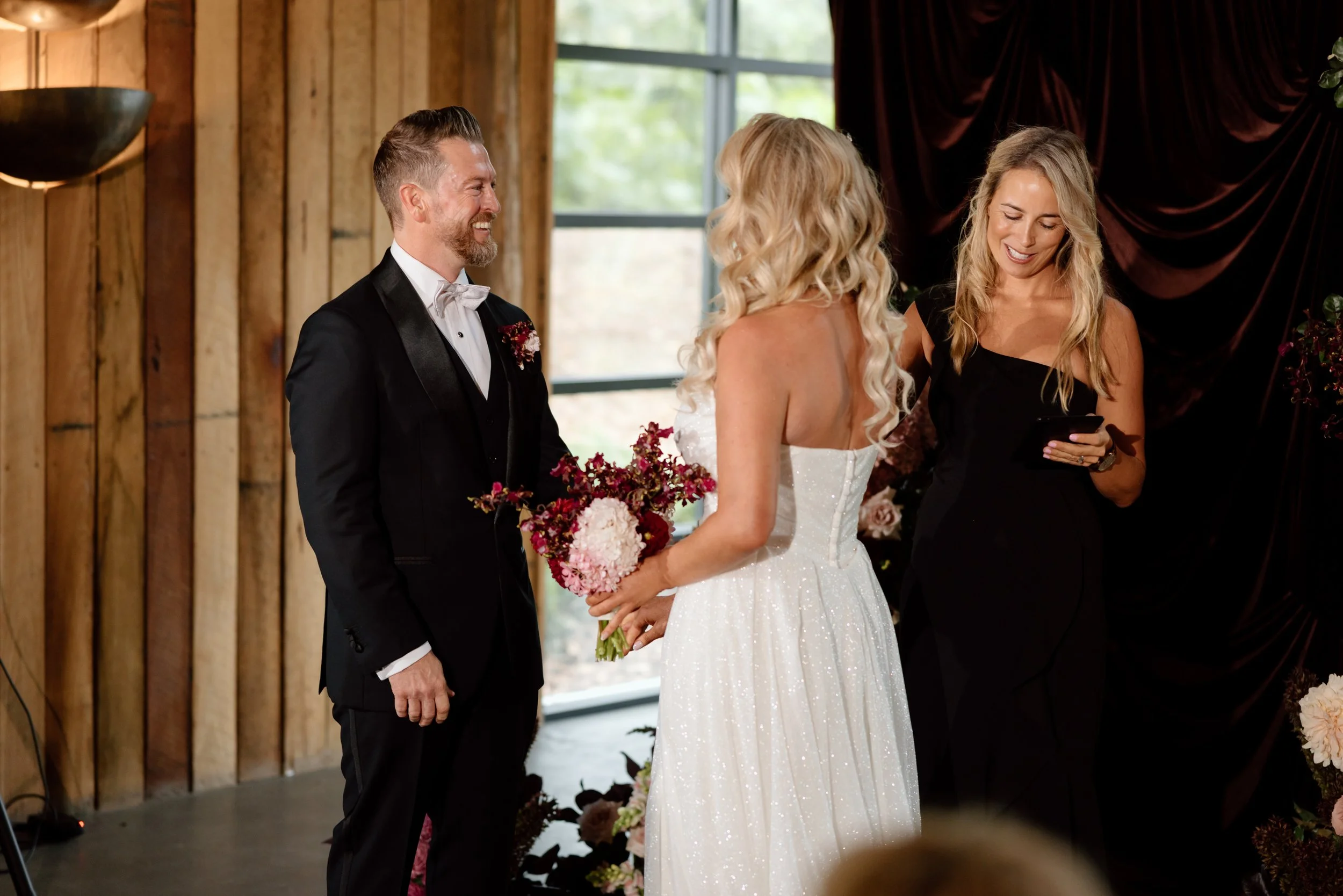 Wedding Celebrant NSW south coast bride and groom