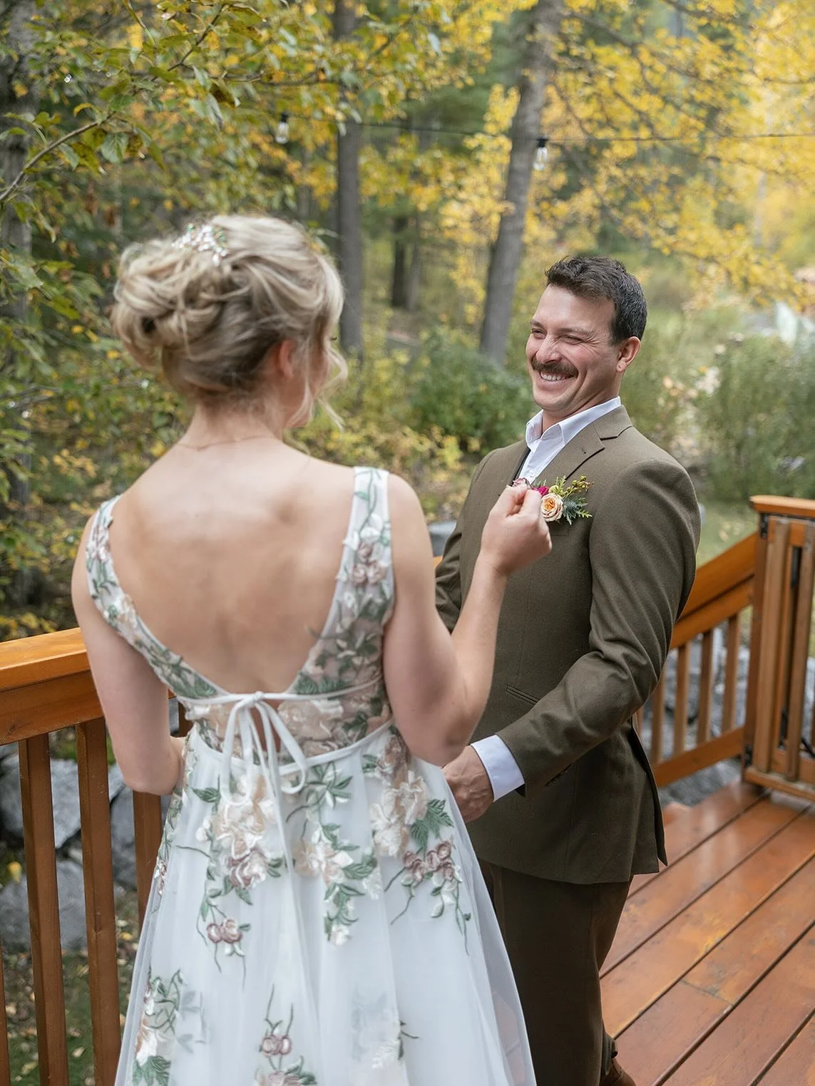 Happy Thanksgiving Everyone!
Earlier this month, S + T had a little ceremony by the river in Canmore, and THEY CYCLED to their ceremony from their home nearby!
I’m feeling very fortunate and full of gratitude that I have had so many cool, fun
