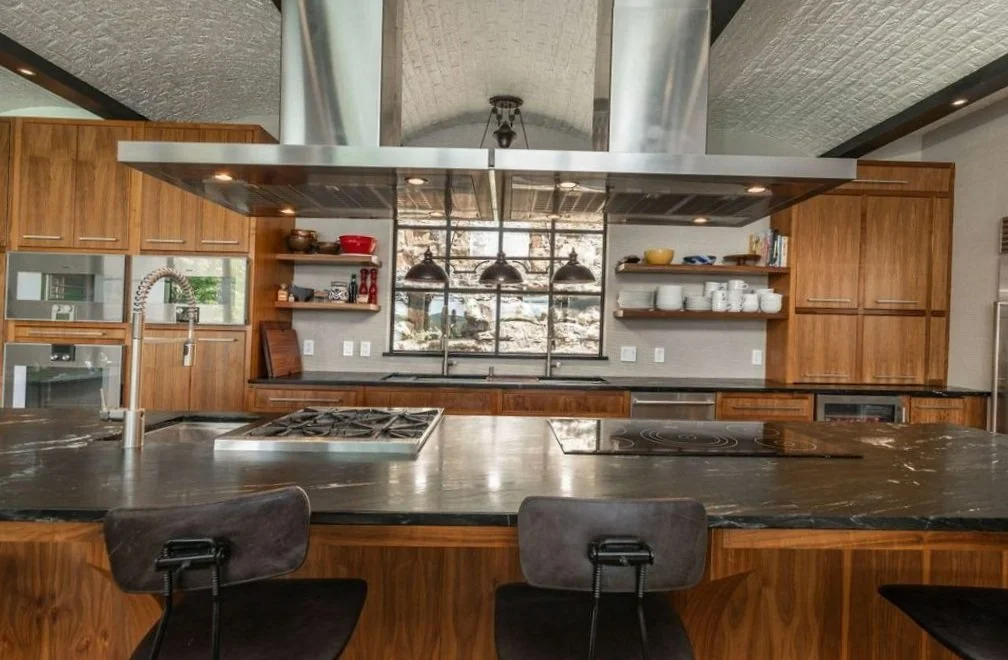 Screenshot_20210712-220346_Zillow (1).jpg