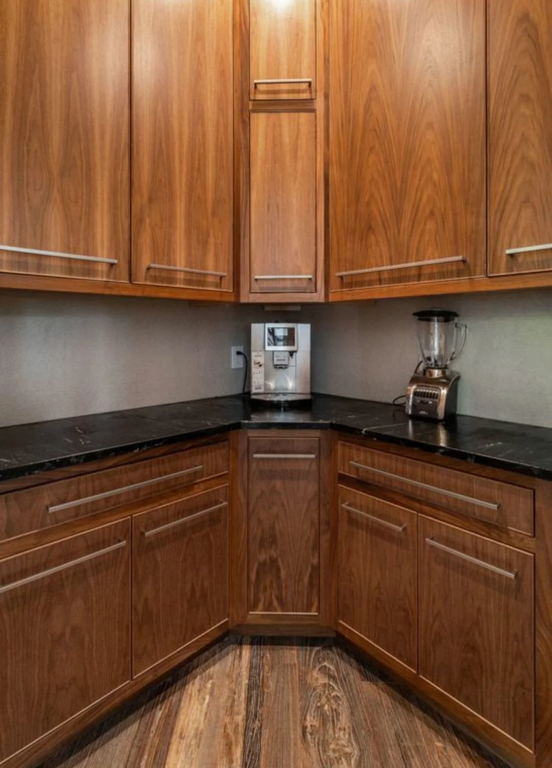Screenshot_20210712-220400_Zillow (1).jpg
